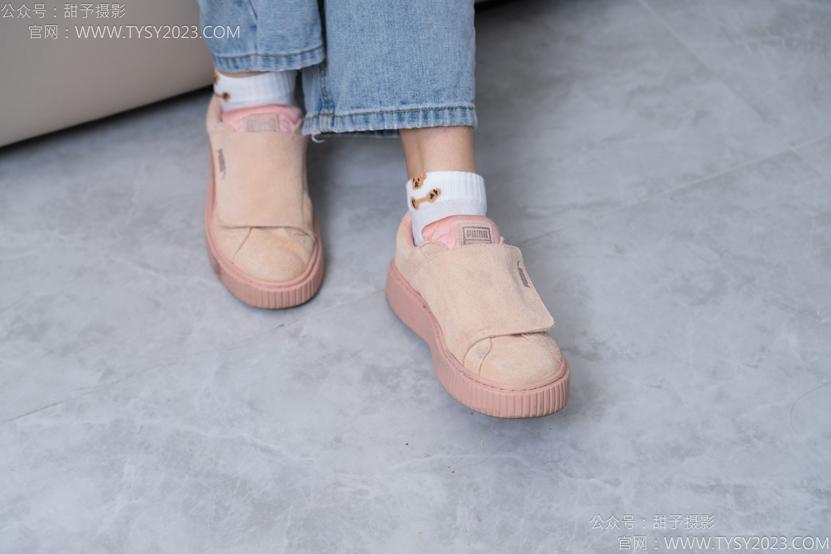 甜予摄影 No.163 娃娃 - 板鞋、白棉袜、裸足