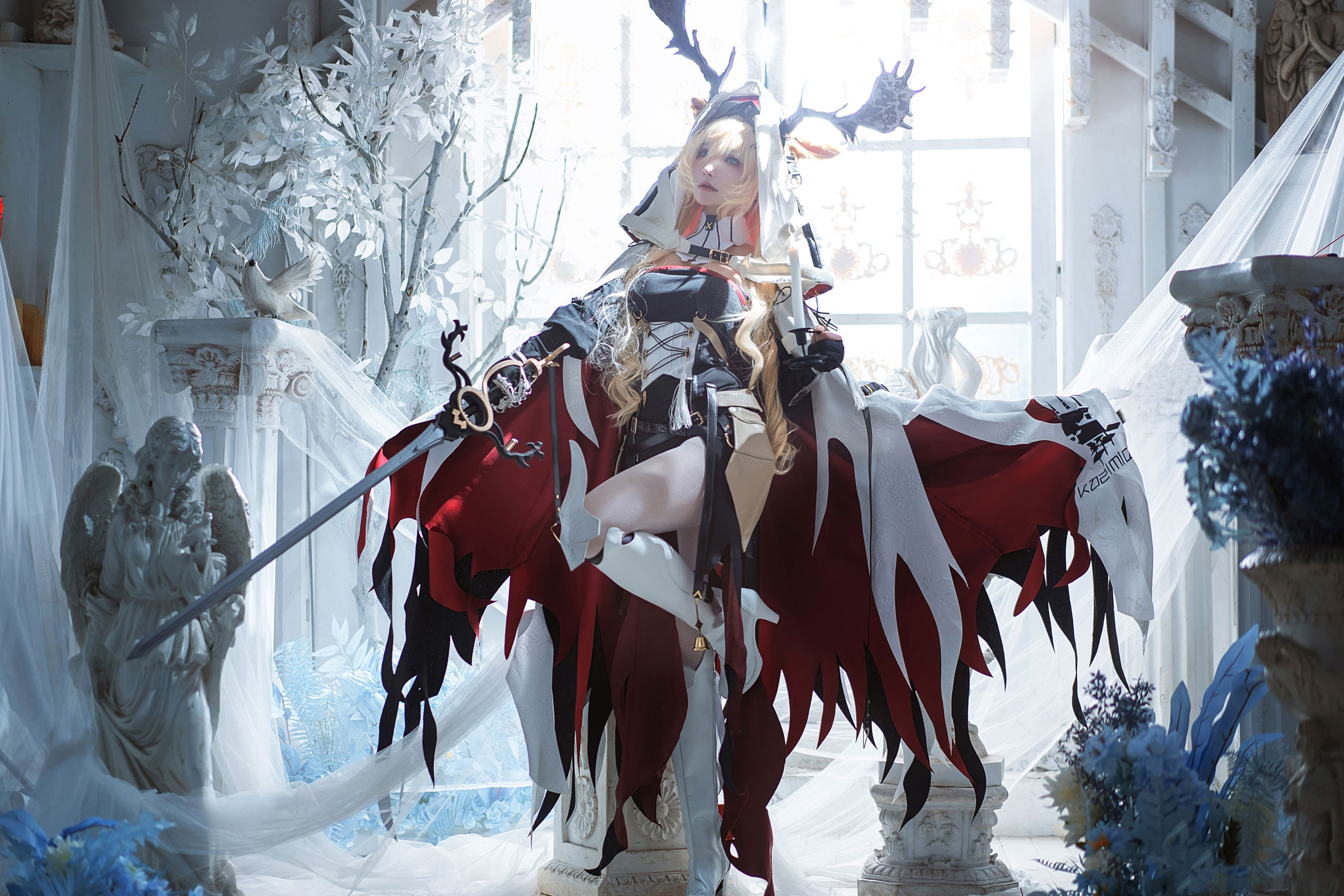 Cosplay美女 一千只猫薄禾 - 烛骑士 薇薇安娜