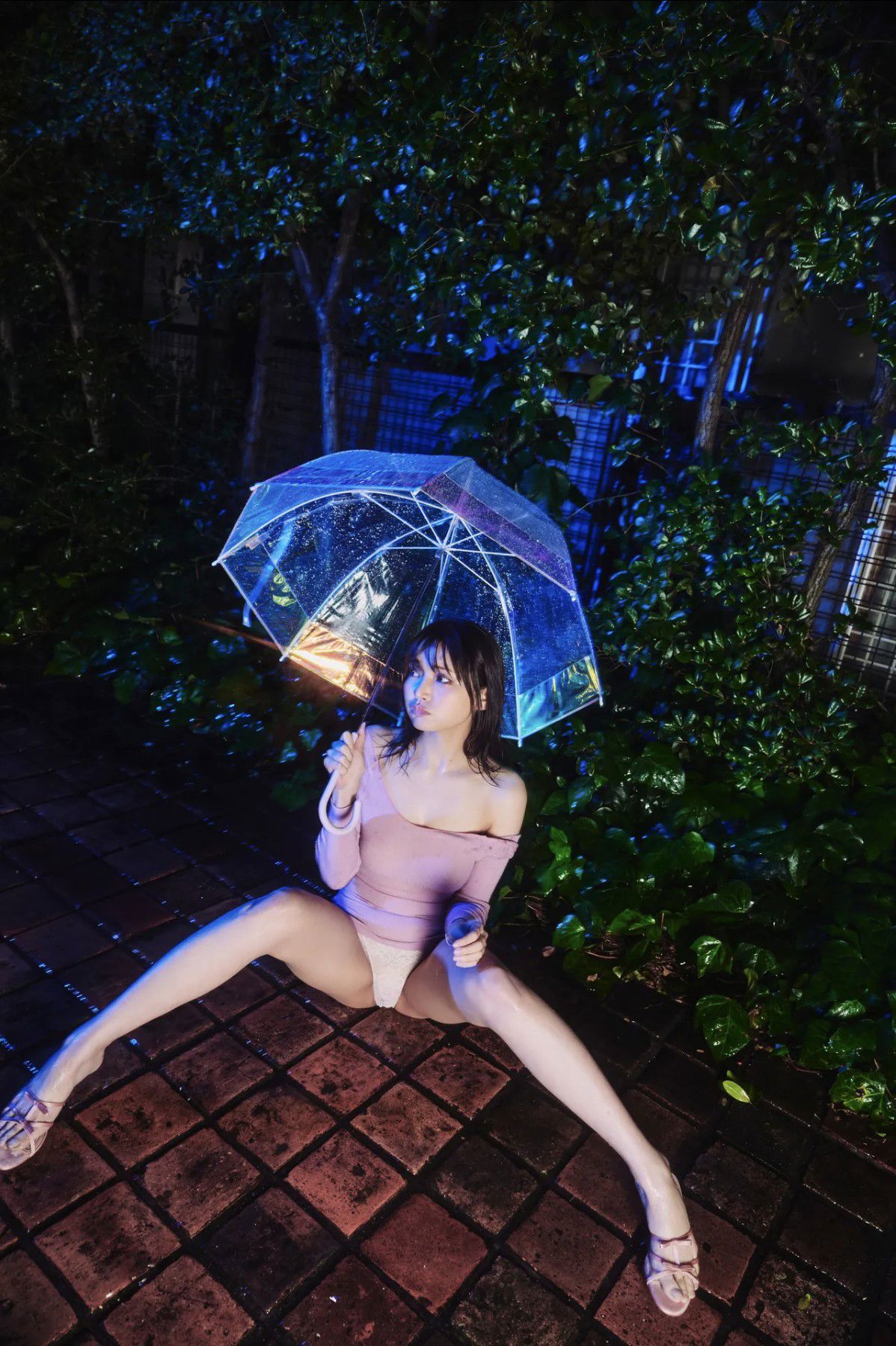 FRIDAY GOLD 似鳥沙也加 A to Z vol.18