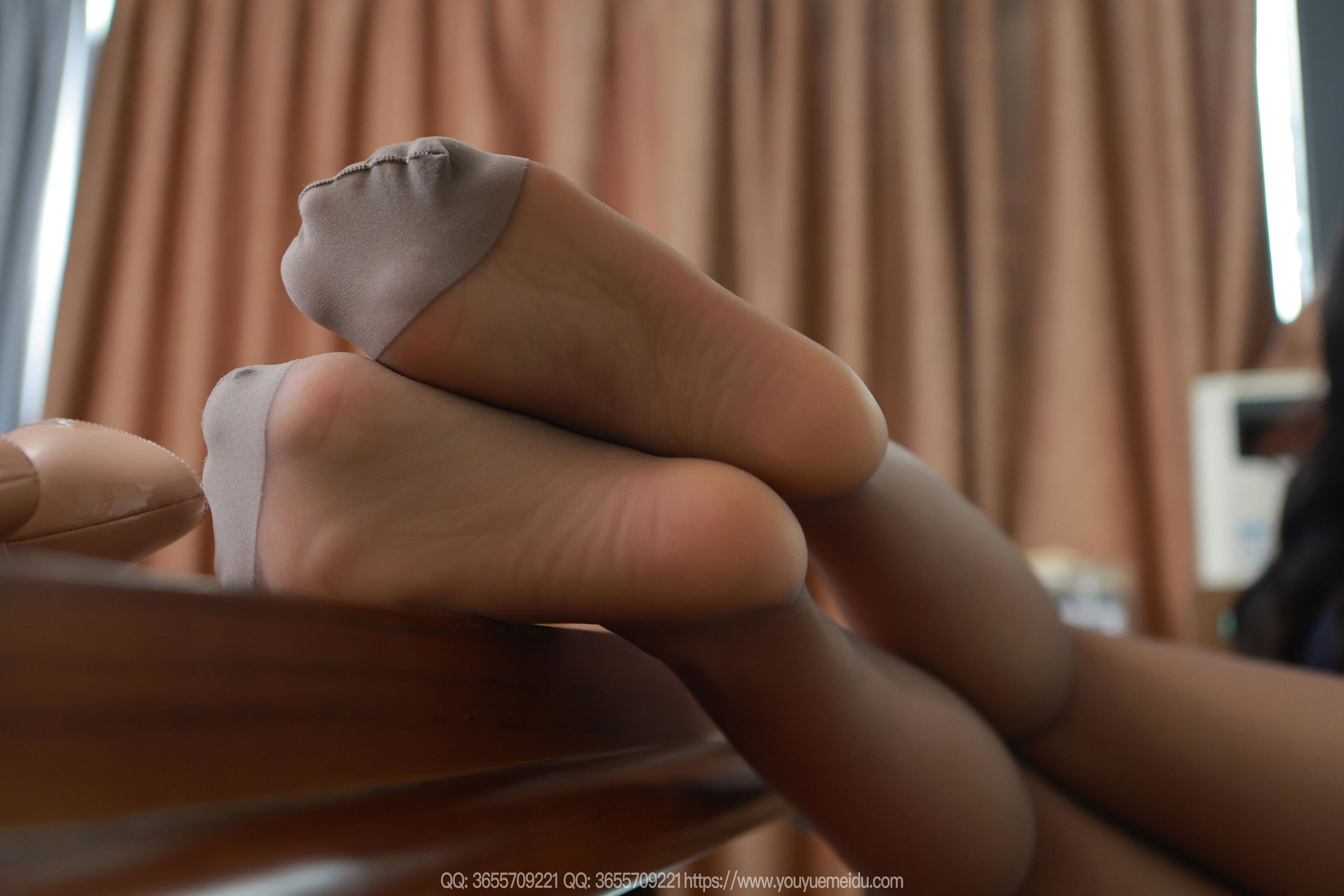 IESS异思趣向 - 模特： 兔兔 《老板在吗？（下）》