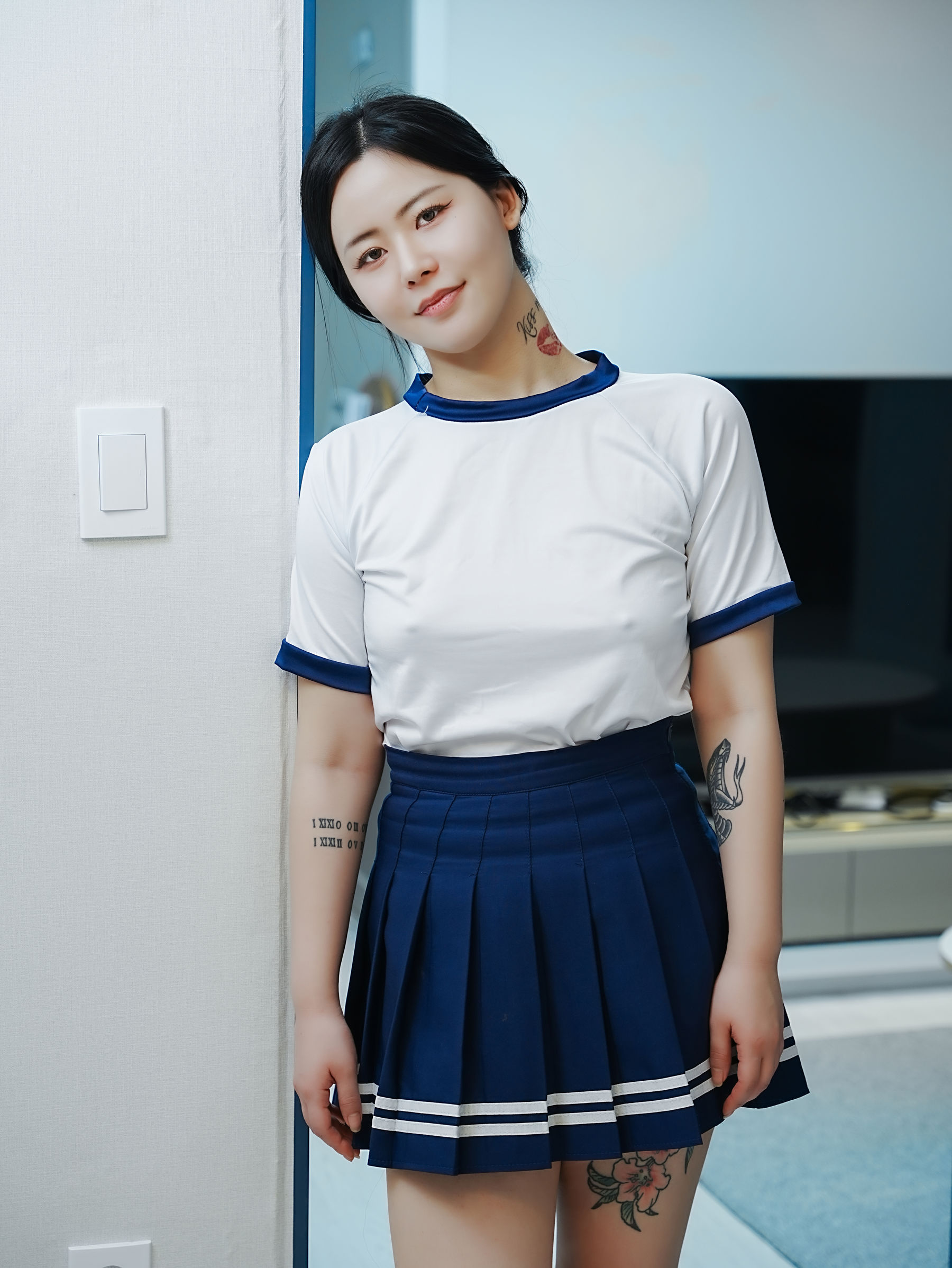 Choi Ri - Vol.01 Bloomers