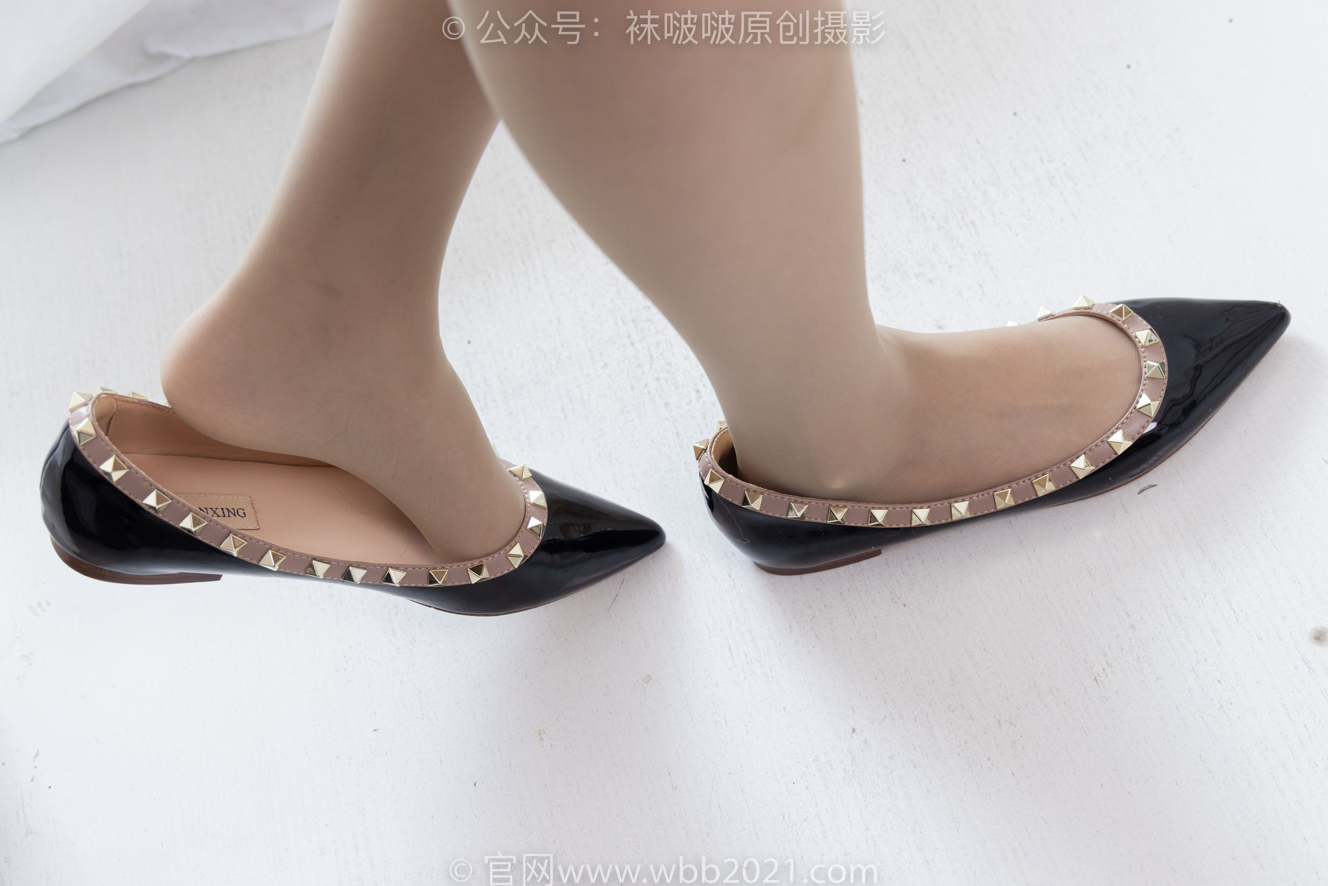 BoBoSocks袜啵啵 No.575 香菜 - 平底鞋、薄灰丝、银行制服