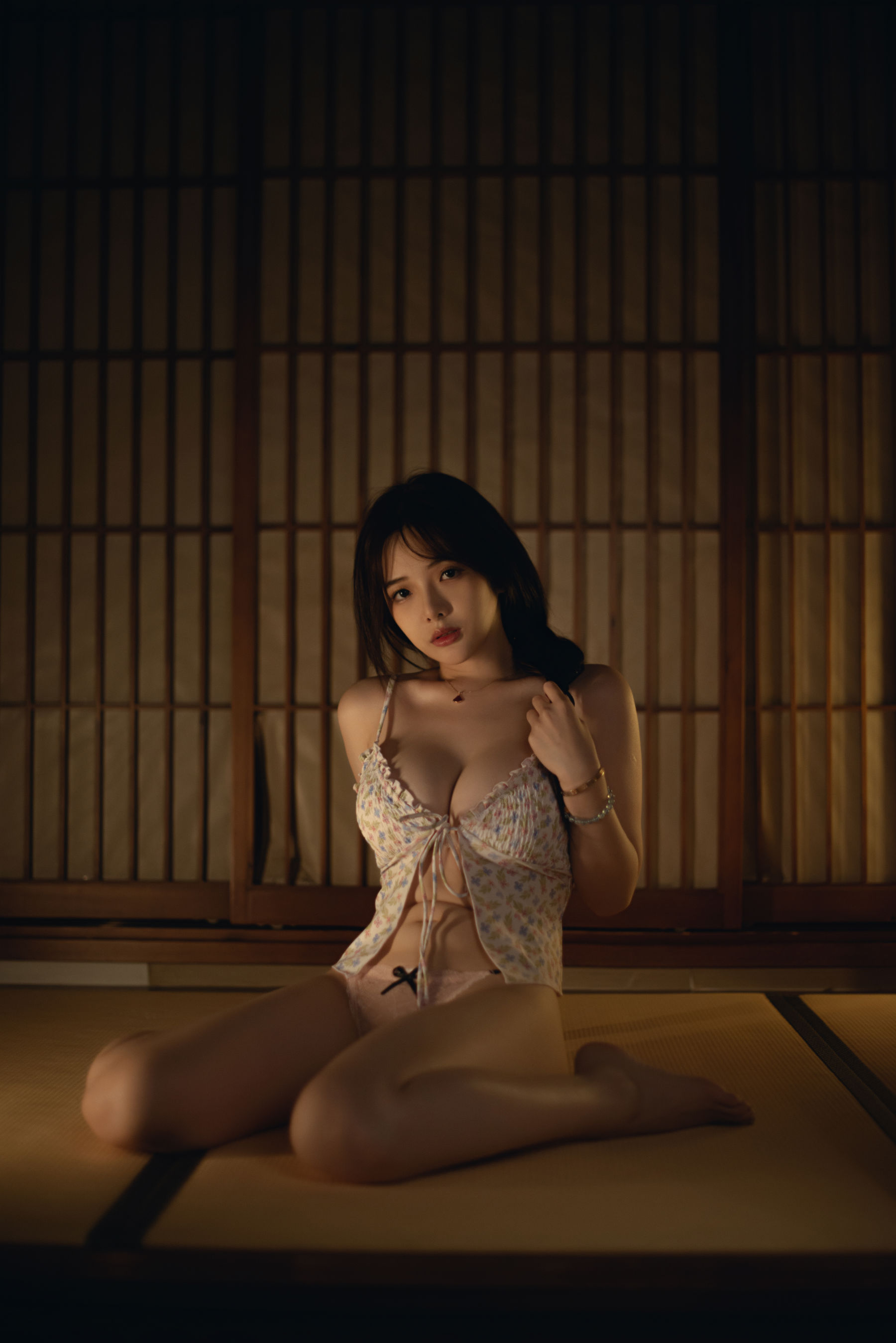 动漫博主雯妹 - 朦胧