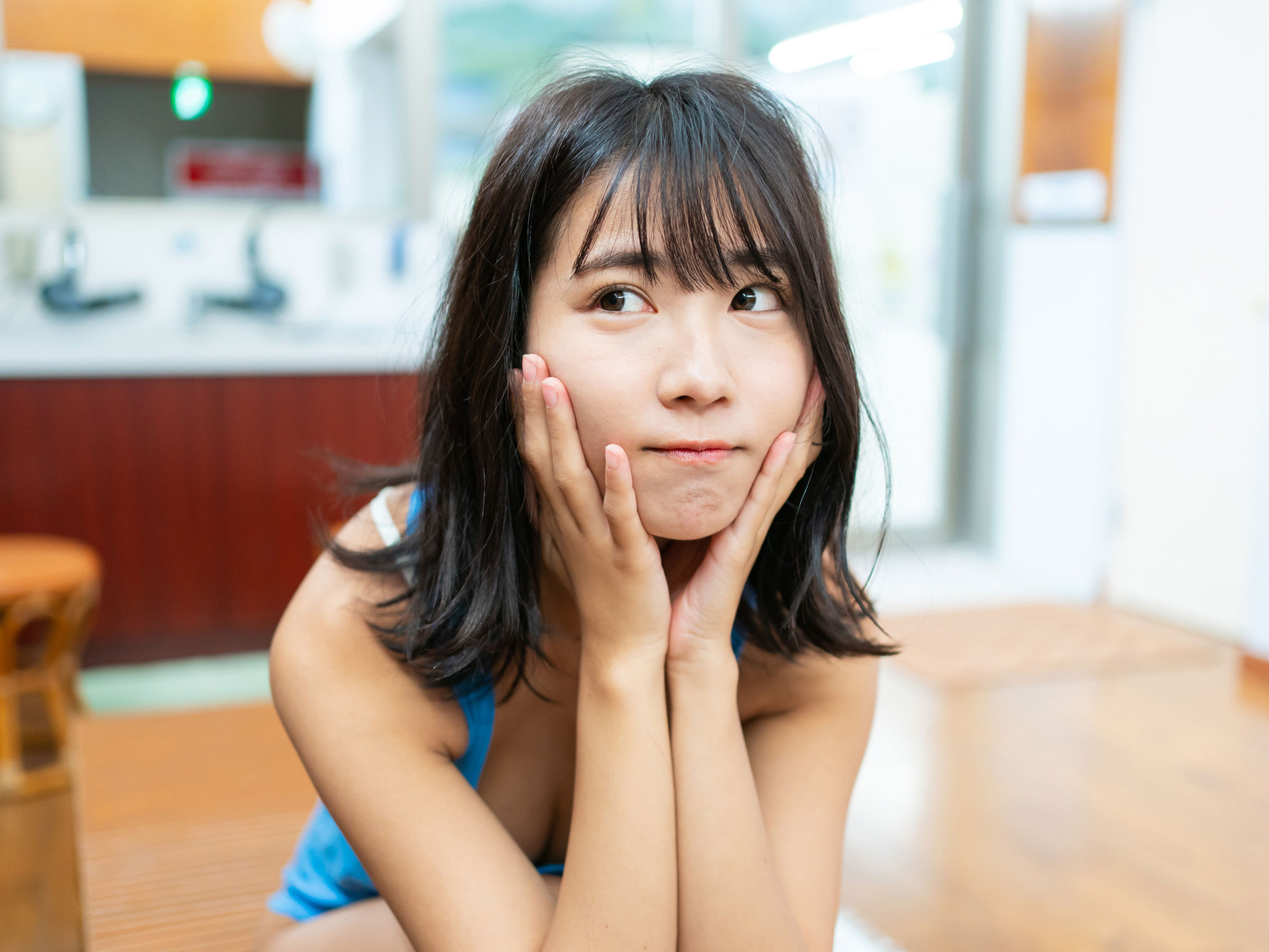 天羽希純 - 銭湯で大はしゃぎ！