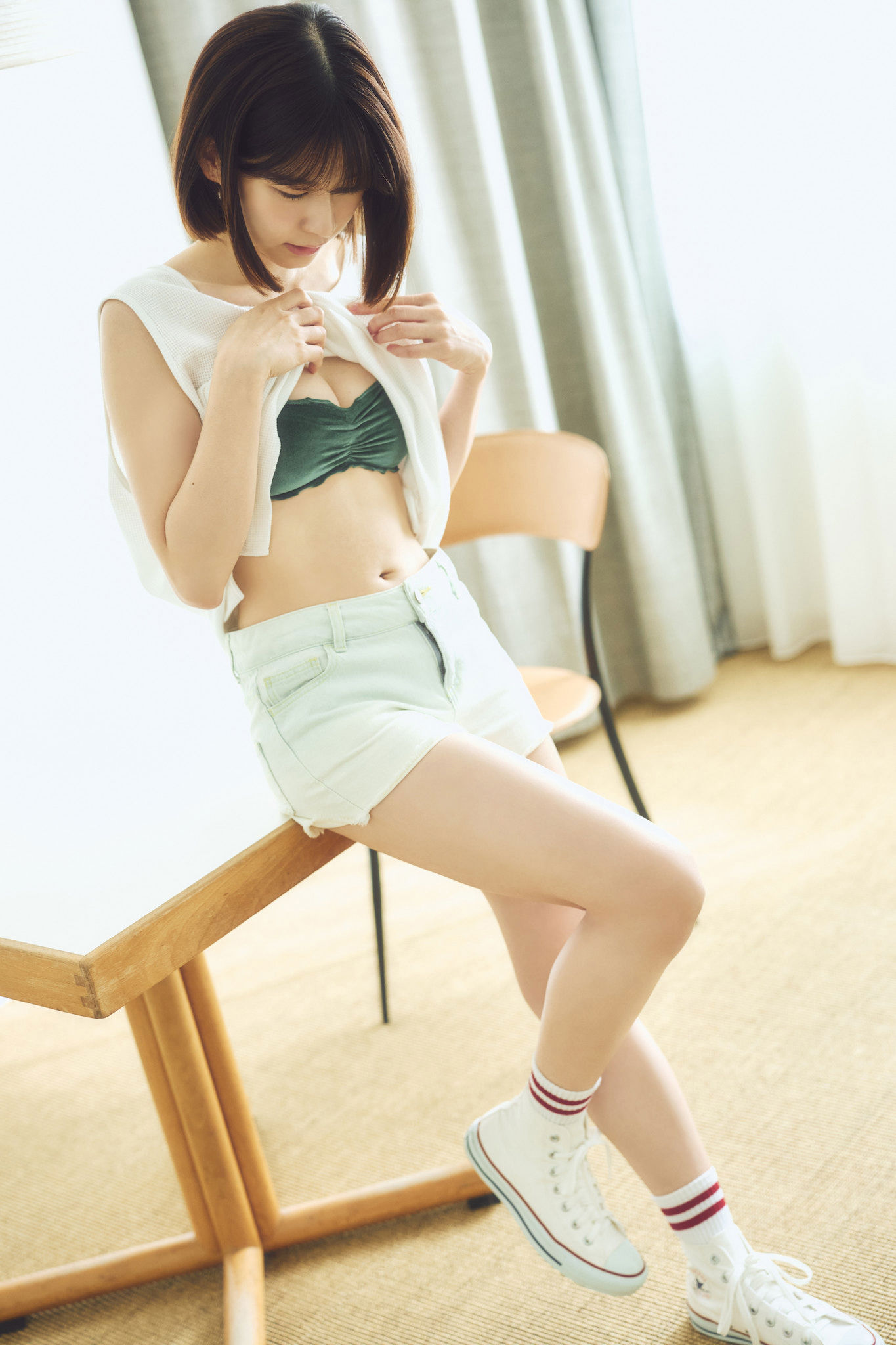 荒木佐保里 - ヤンマガアザーっす