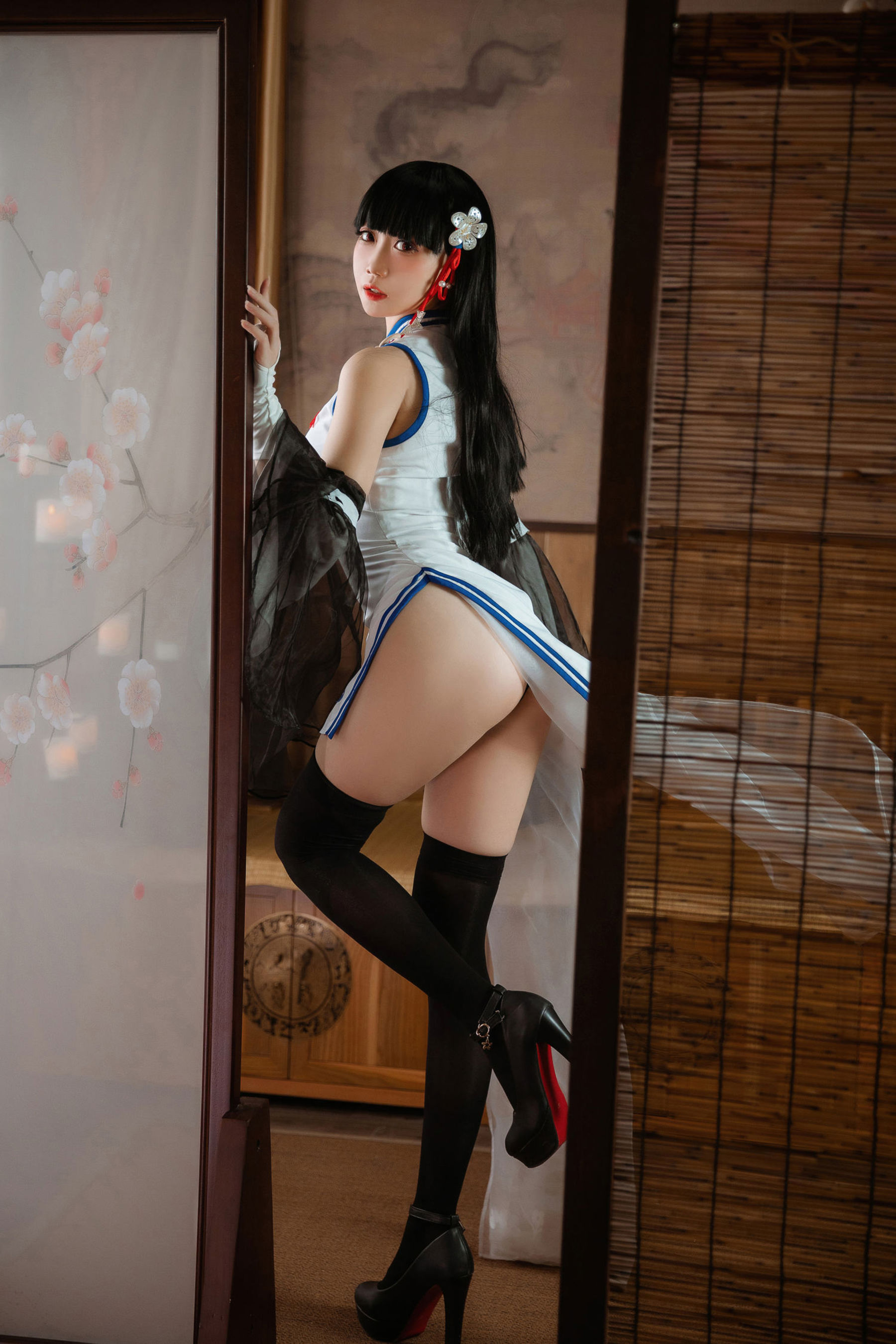 焖焖碳 - 碧蓝航线 逸仙