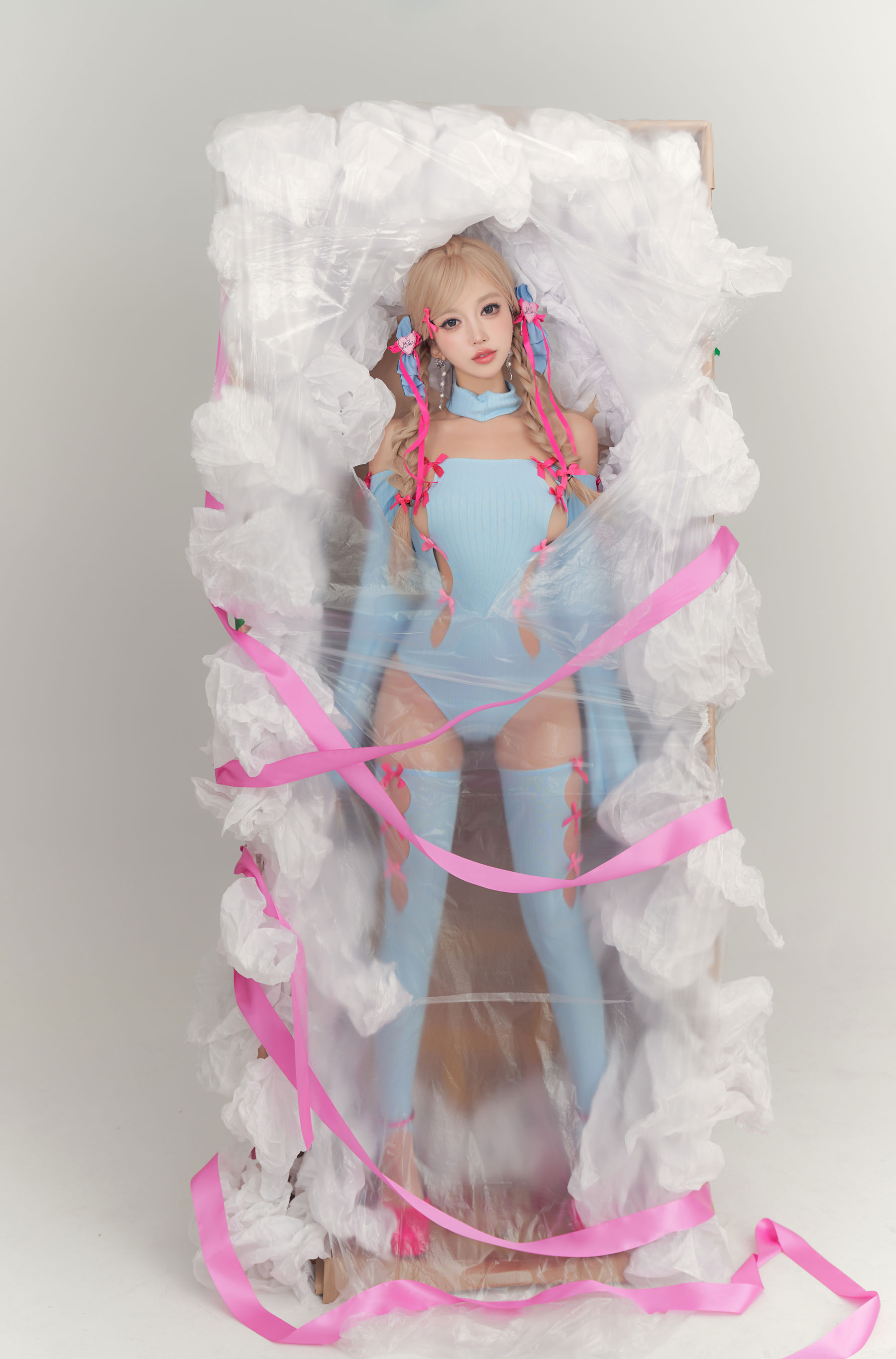 斗鱼米线线sama 写真 - 异世界玩偶