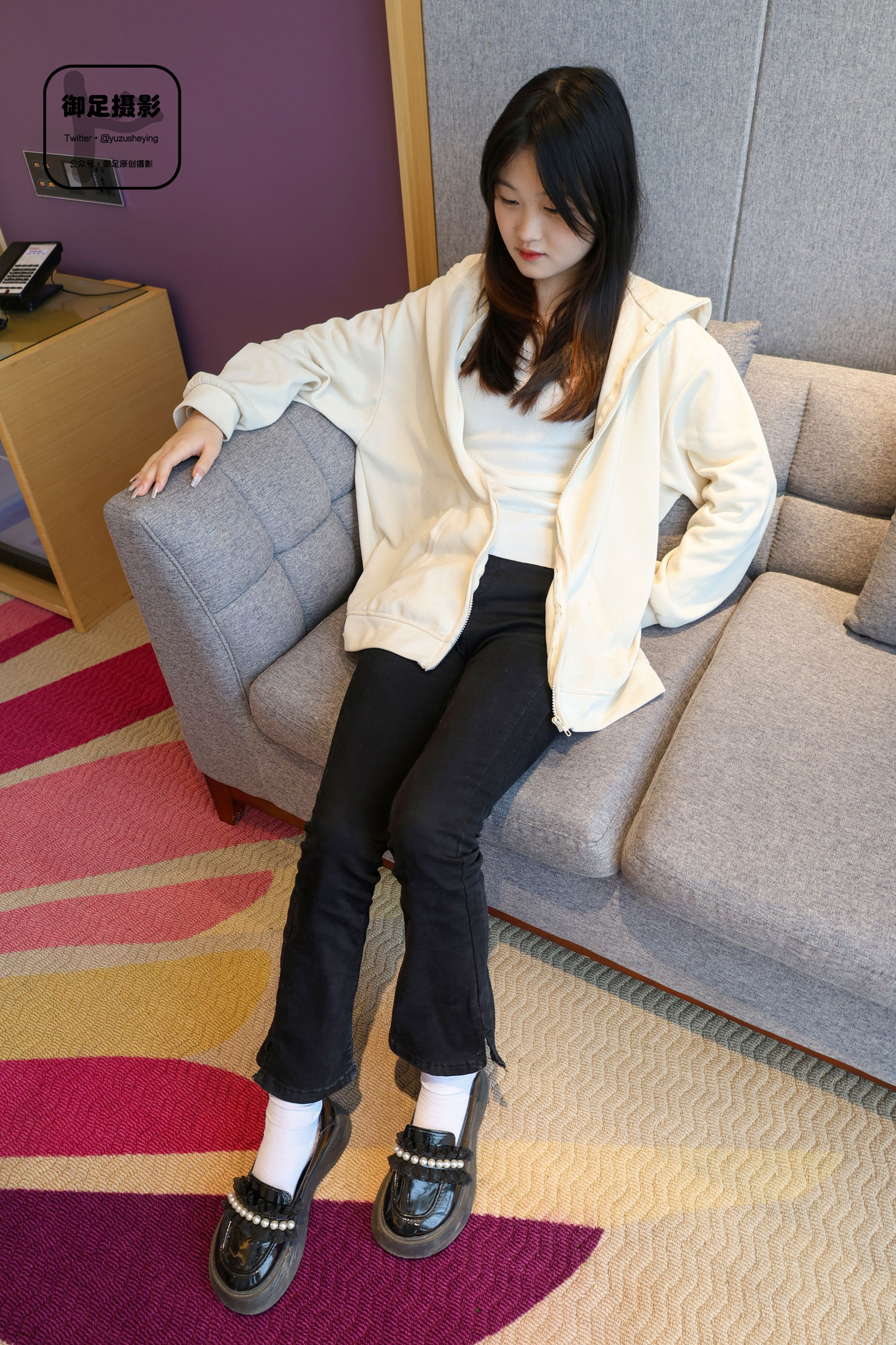 御足摄影 - 小皮鞋白袜