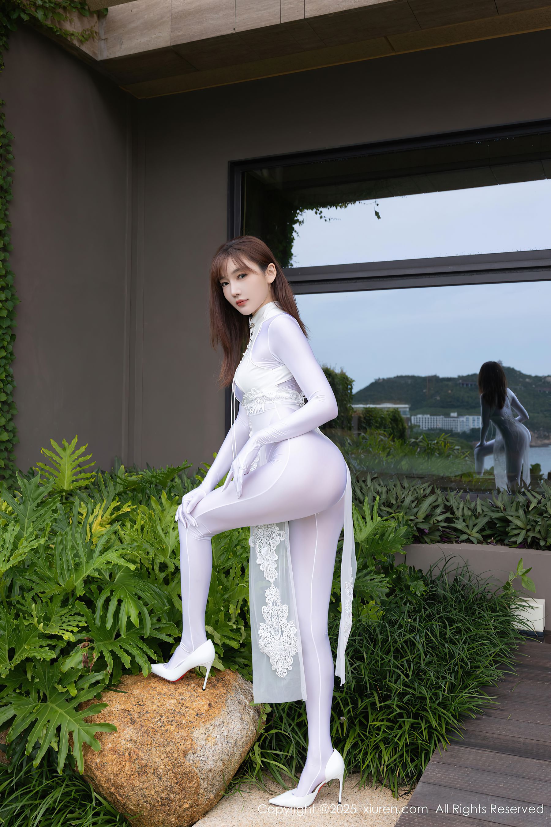 [秀人XiuRen] 2025.08.28 No.10704 陆萱萱