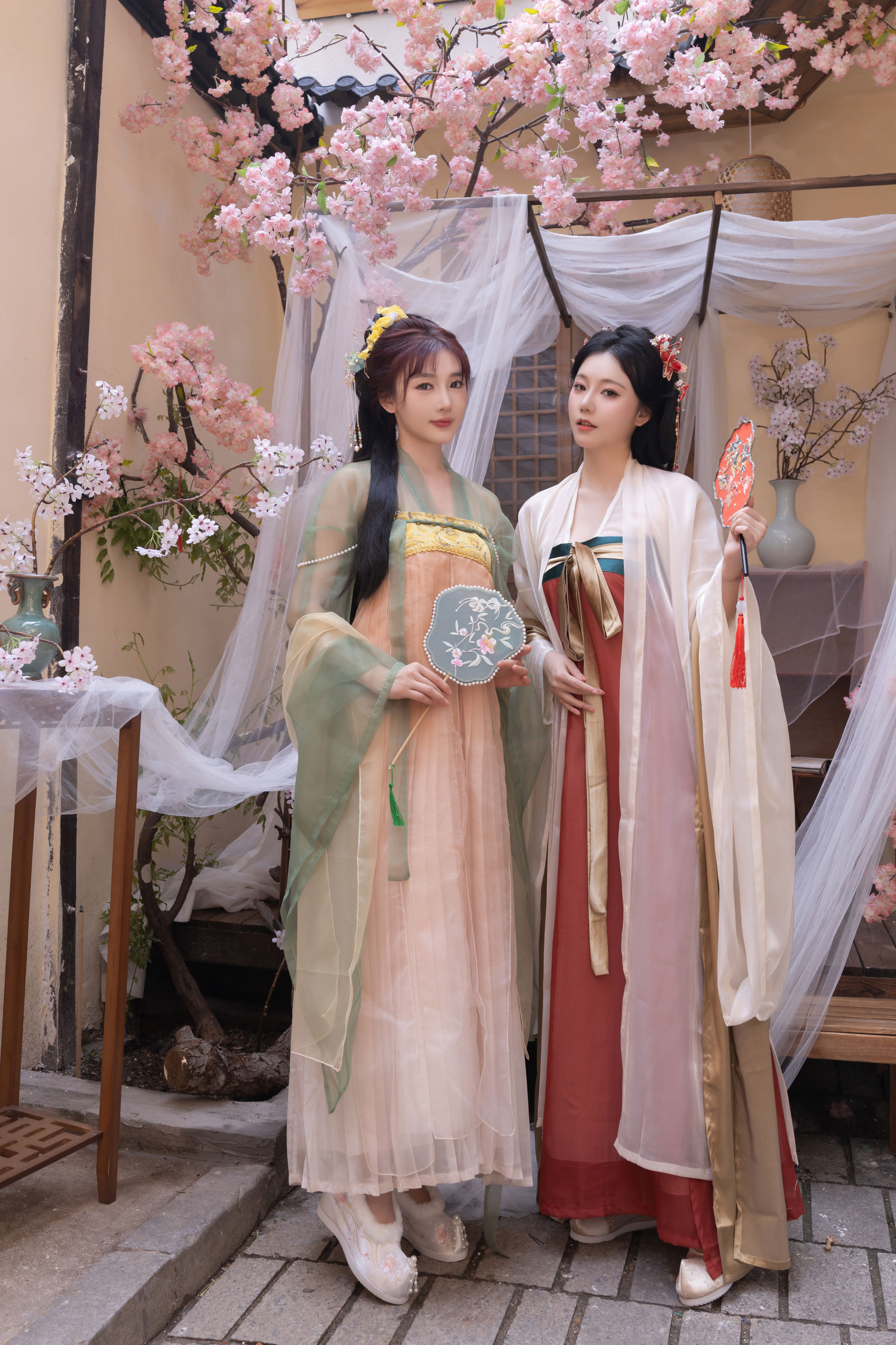 陆萱萱&安然 - 闺蜜古装