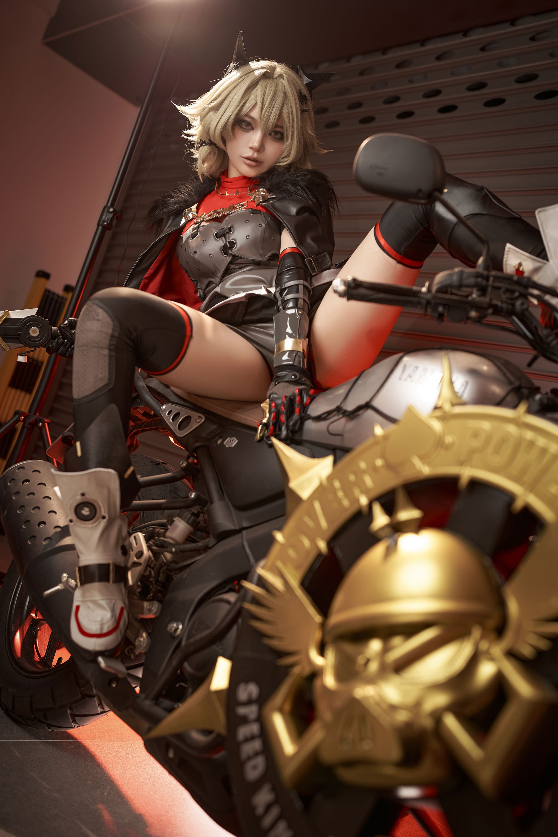 ZinieQ - Caesar King