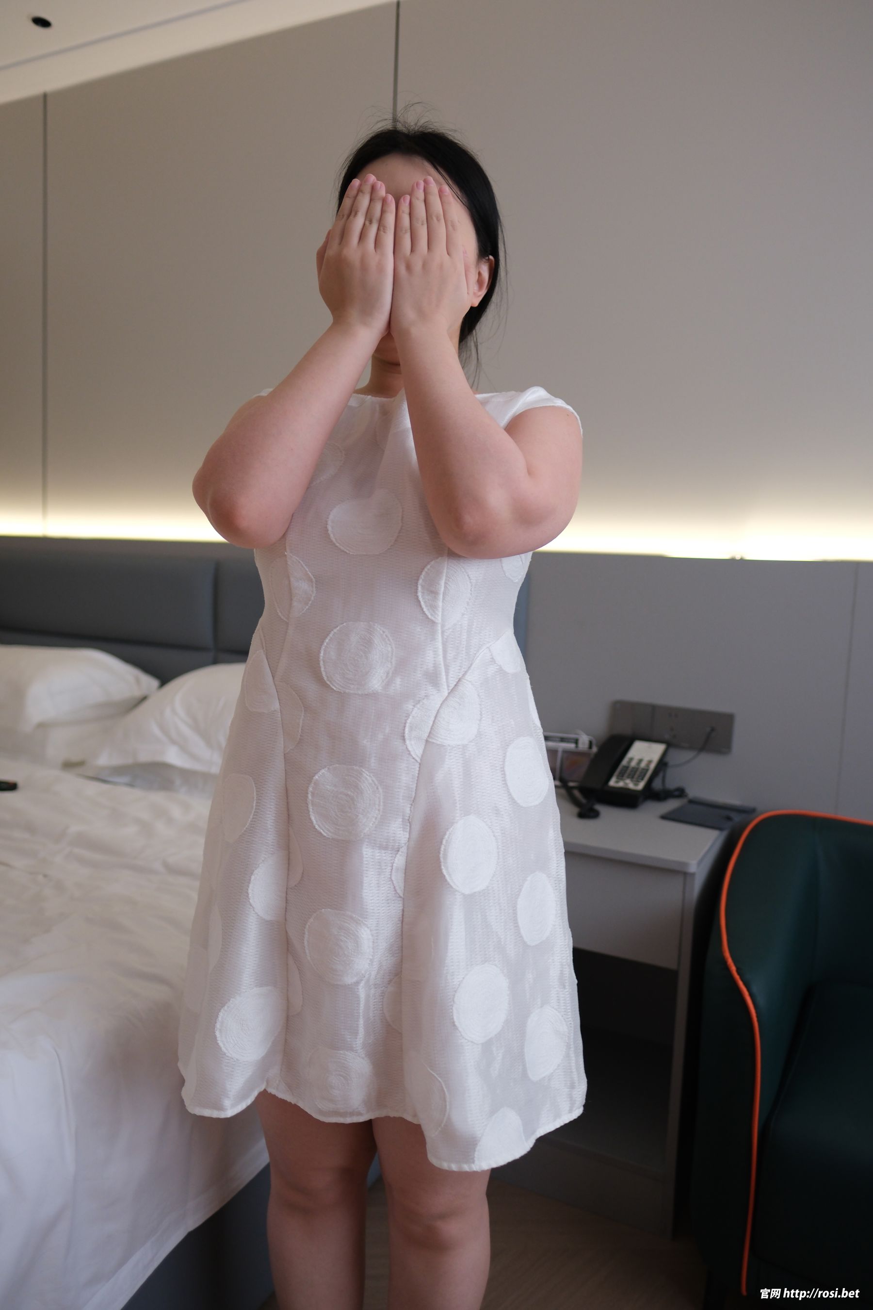 [ROSI写真] 2025.12.22 NO.5131