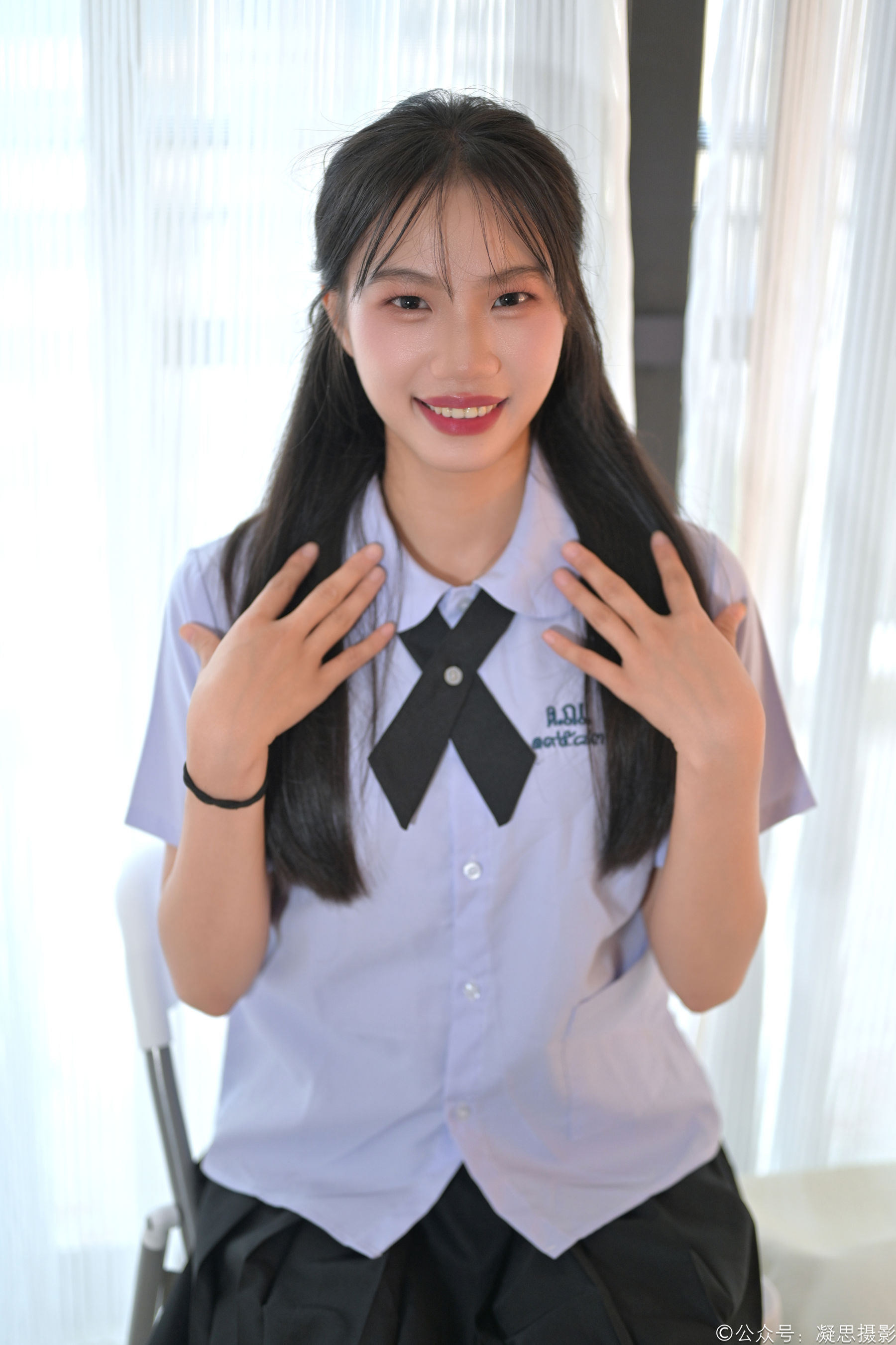 凝思摄影 No.012 德美 - 泰国制服、短白袜、运动鞋