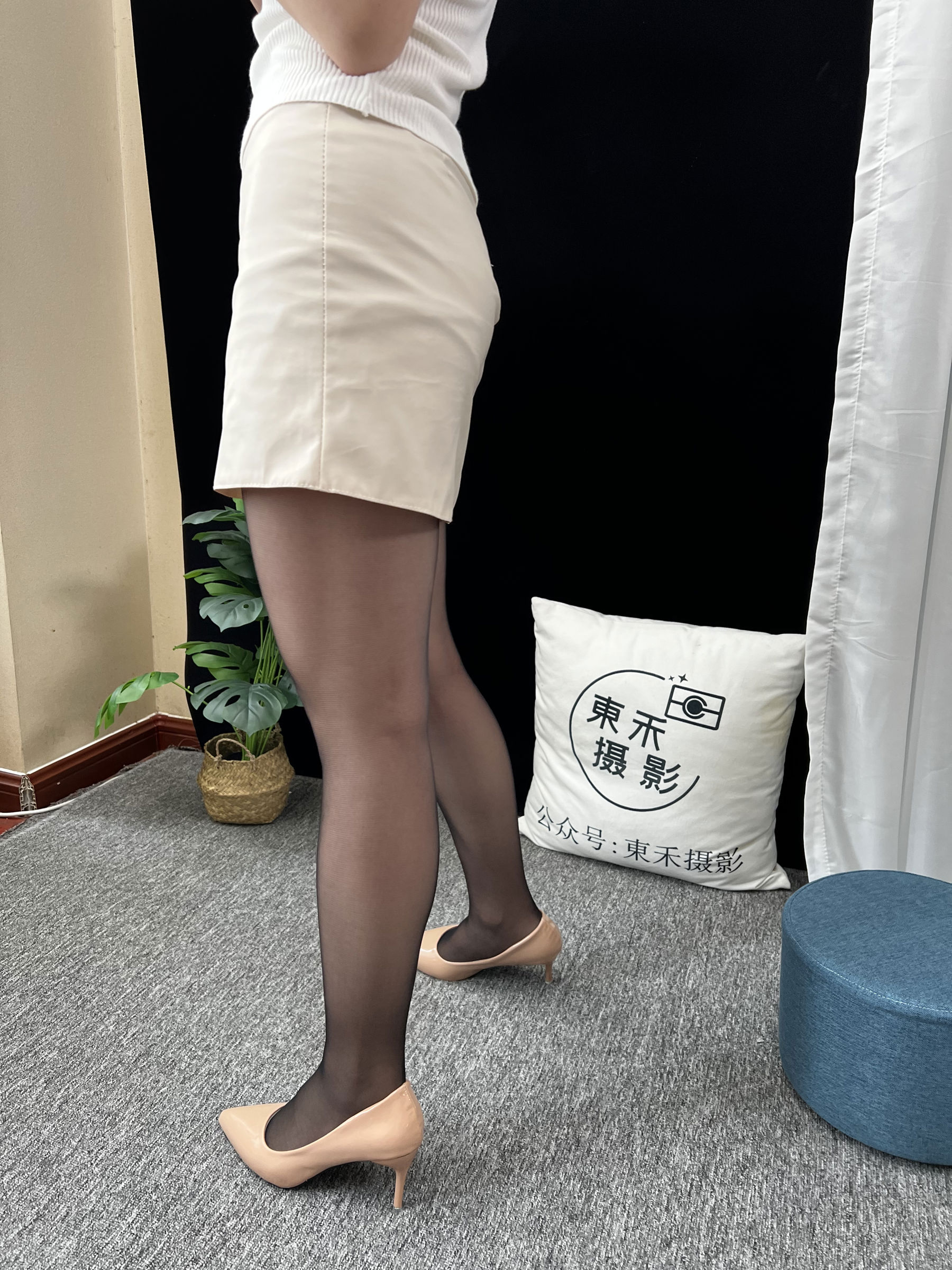 三禾摄影 No.014 皮裙 高跟