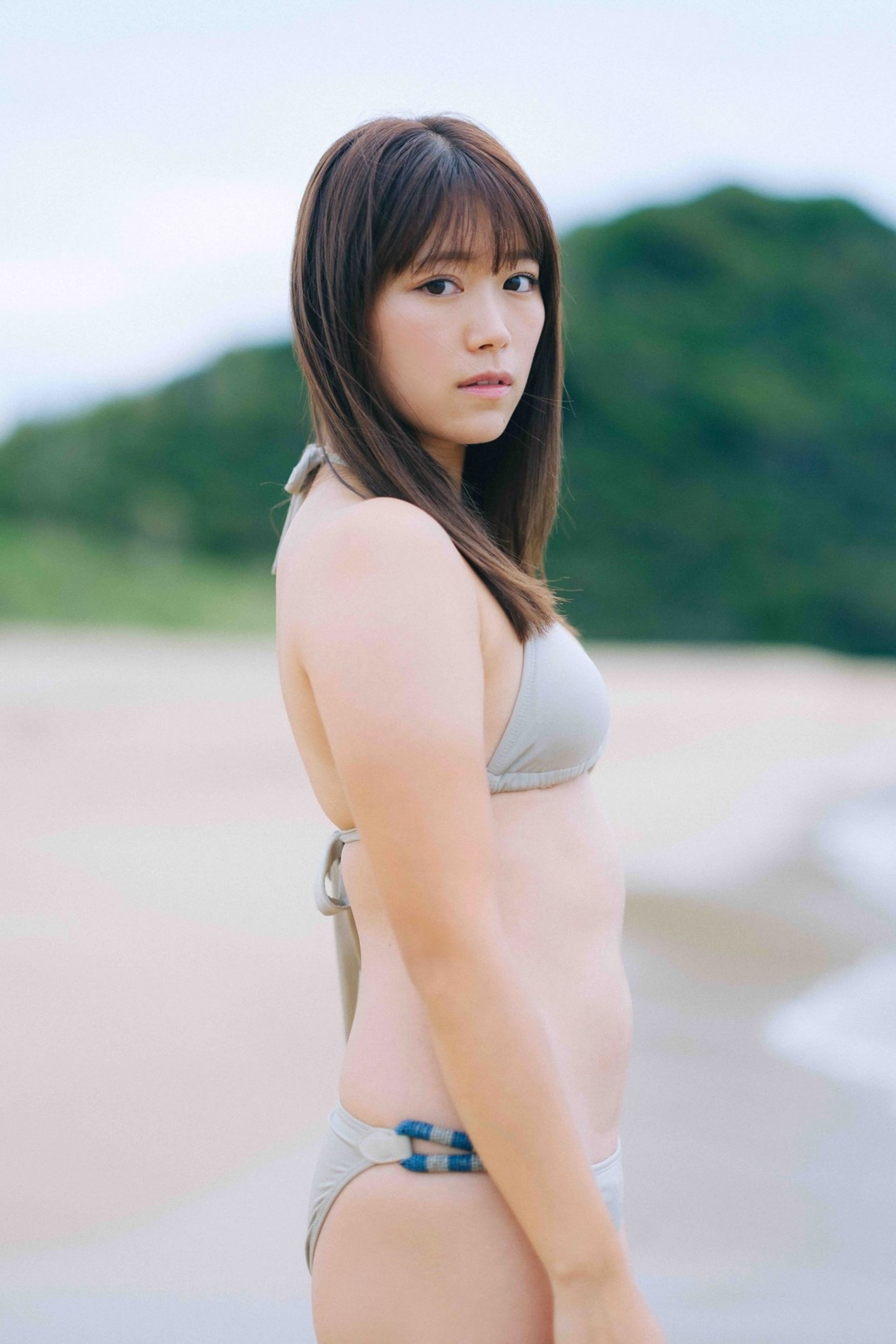 山内鈴蘭 - 艶やかに咲く。