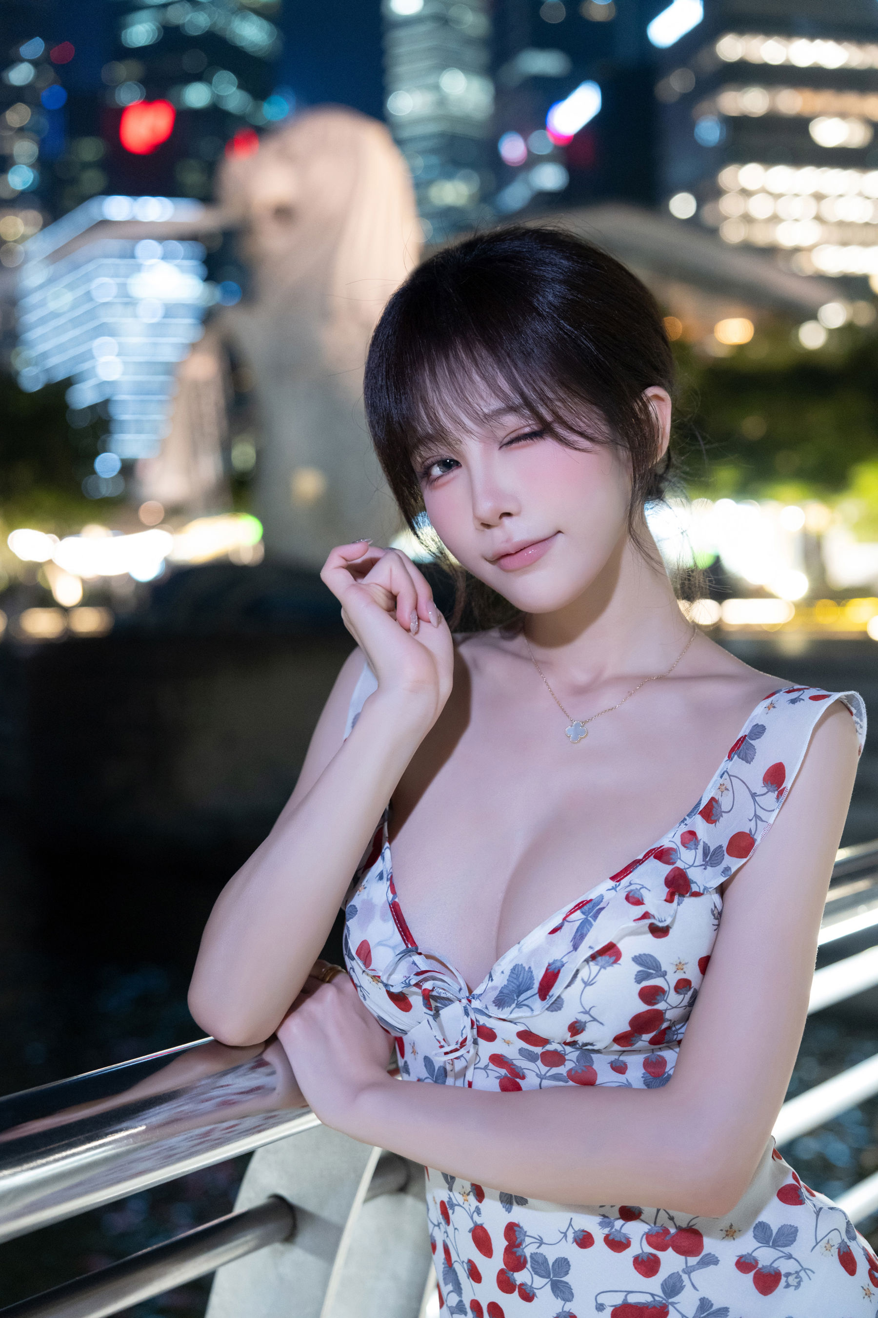 动漫博主 水淼aqua - Selfie Tier (Galbrena)