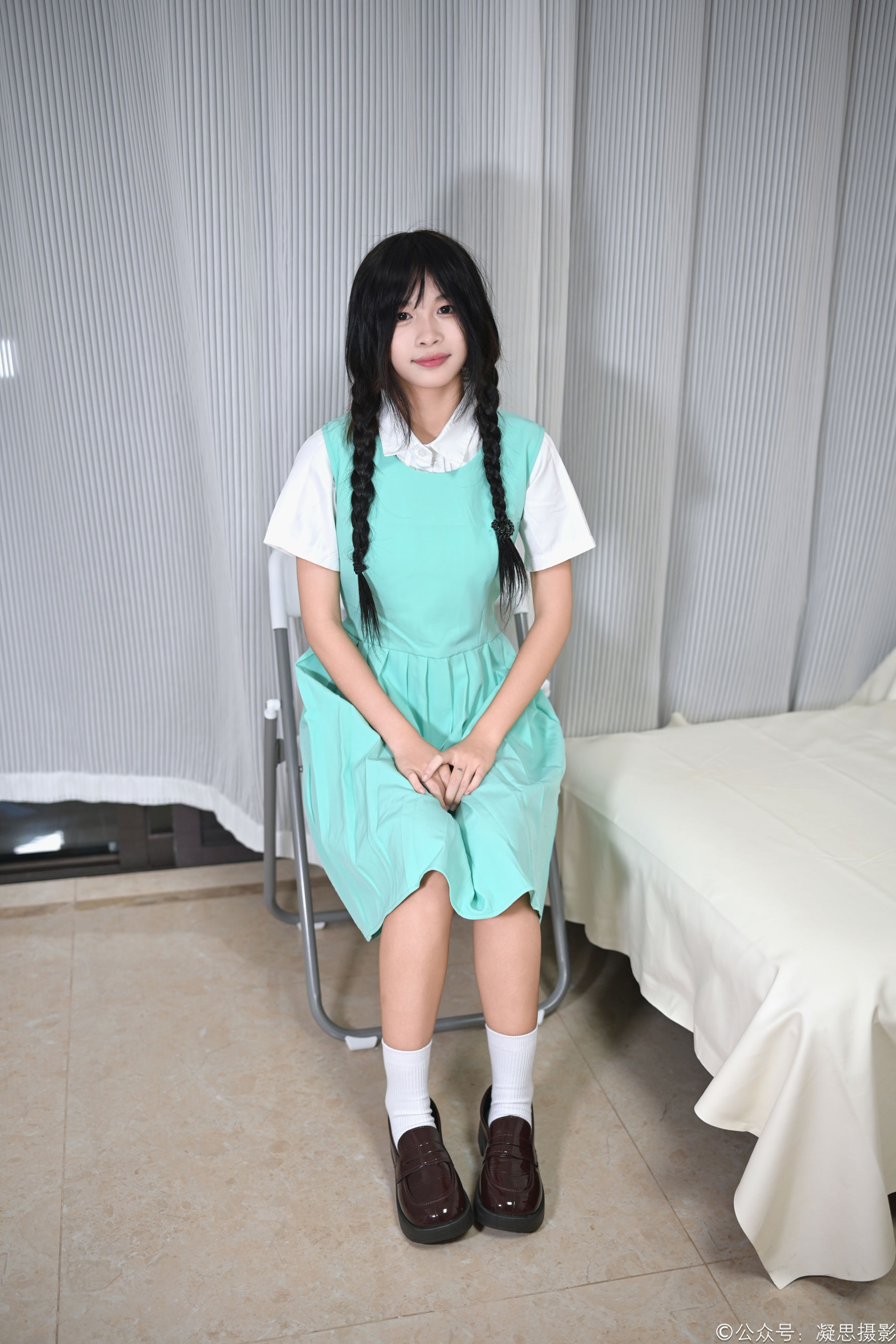 凝思摄影 No.050 沅沅 - 连衣裙、短白袜、小皮鞋