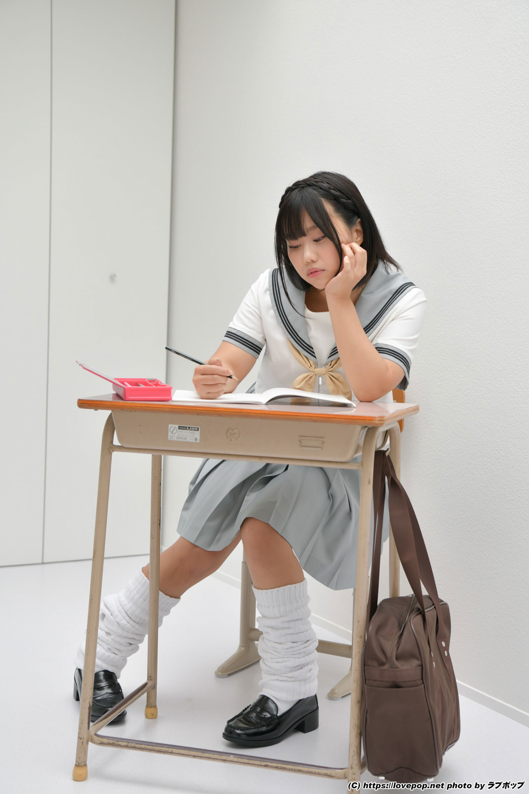 [LOVEPOP] Tororo Tsumugi 紬とろろ Photoset 04