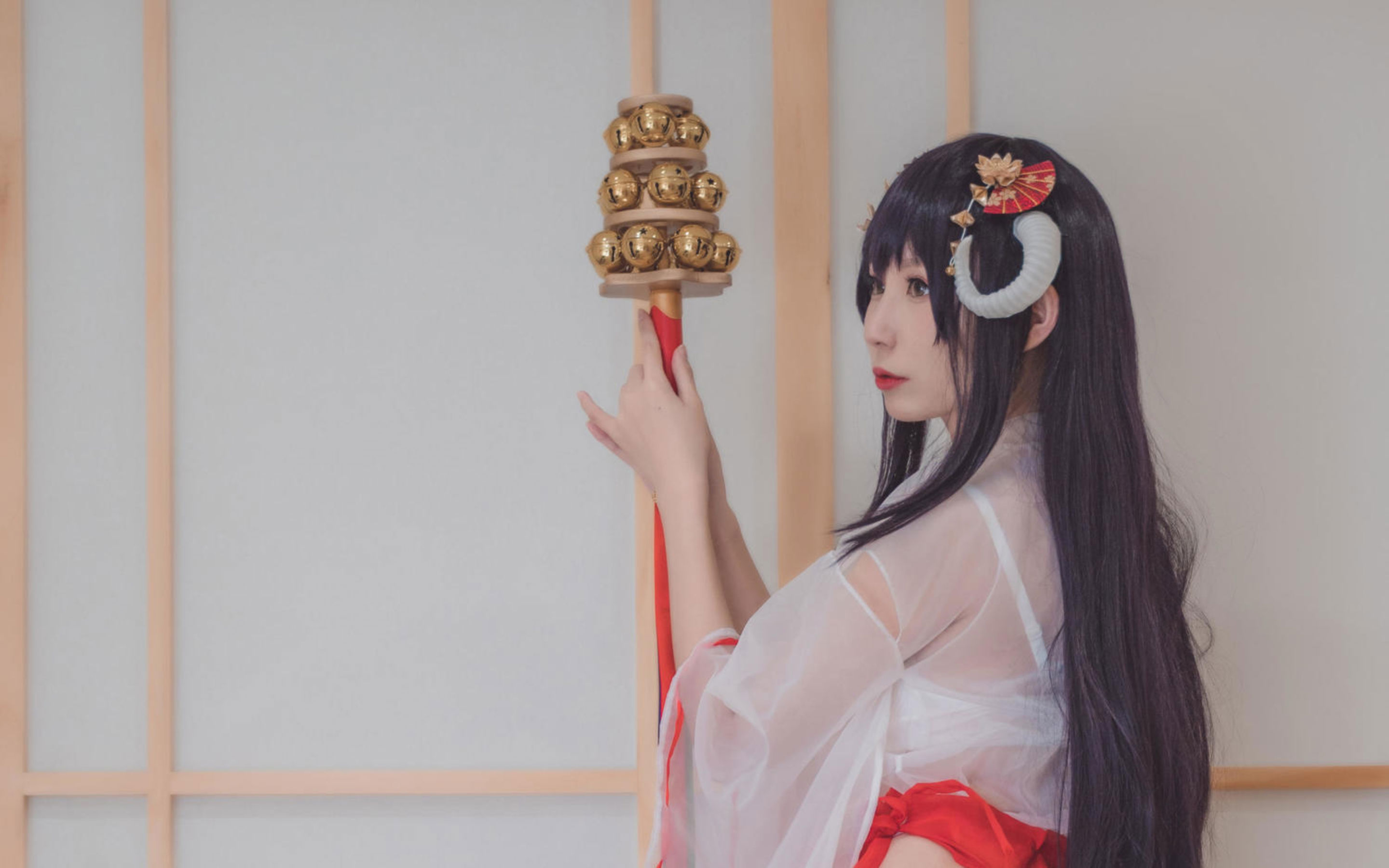 西园寺南歌 写真 - 巫女本