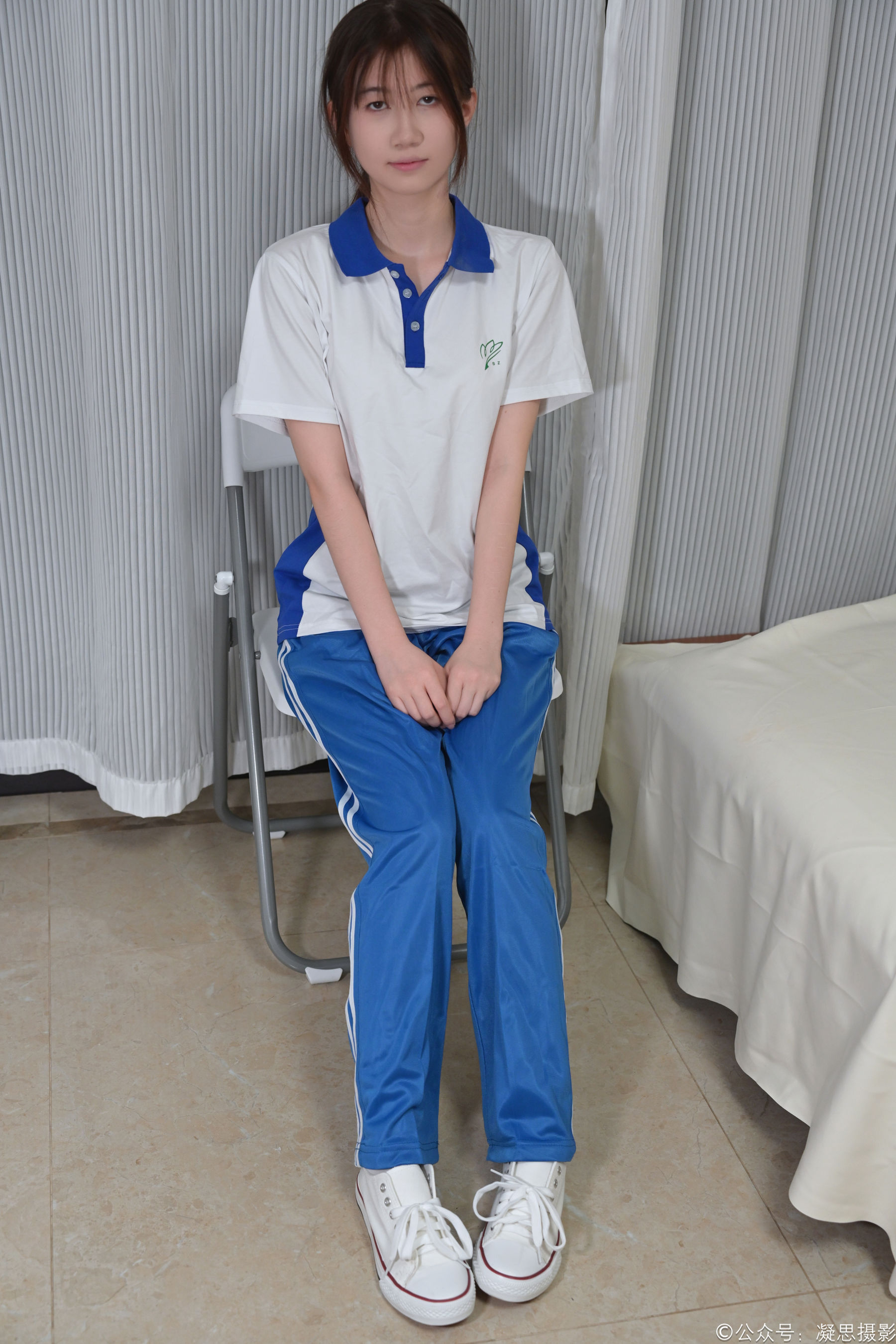 凝思摄影 No.056 小慧 - 校服、短白袜、帆布鞋