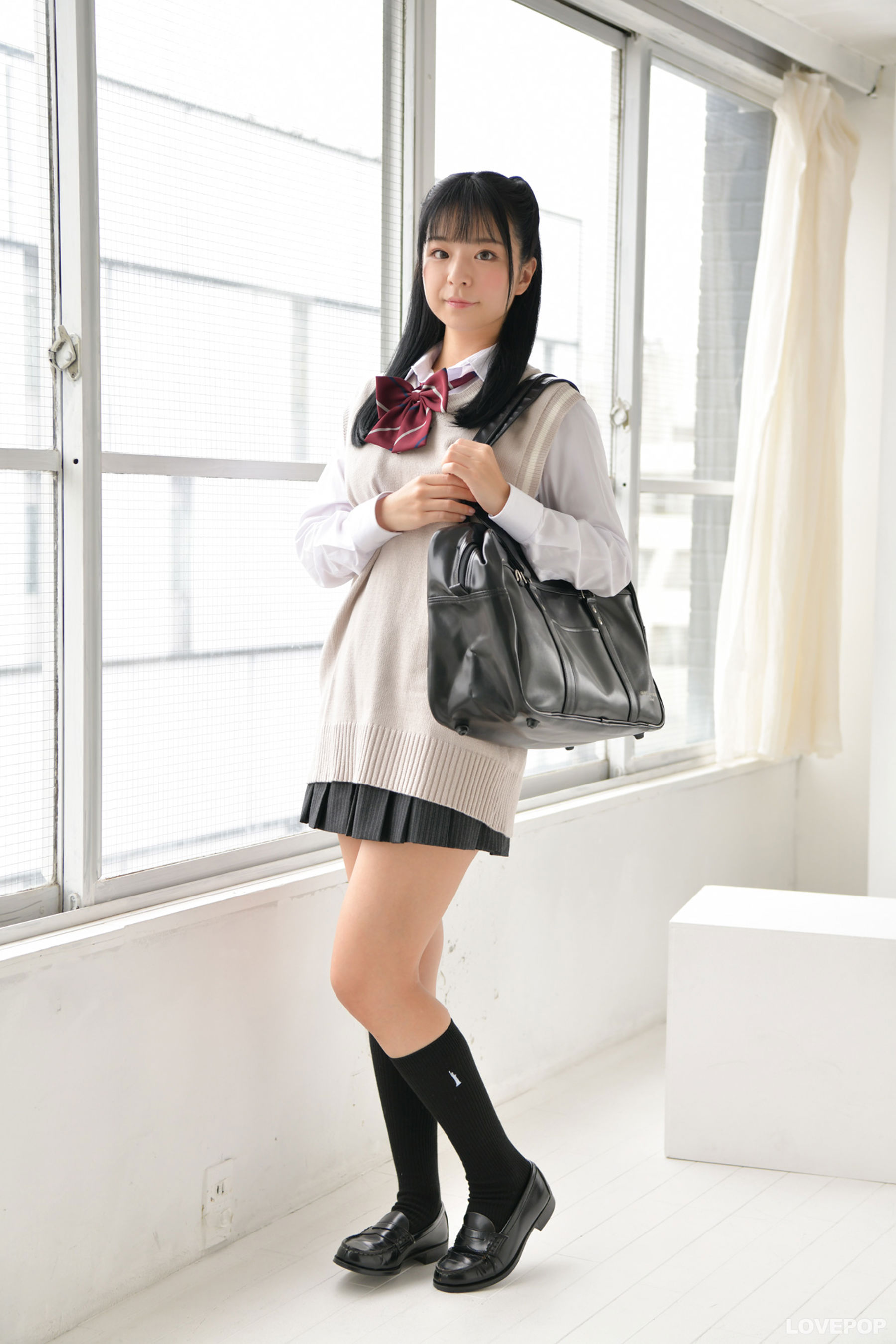 [LOVEPOP] Azumi Uta 茜紬うた Photoset 01