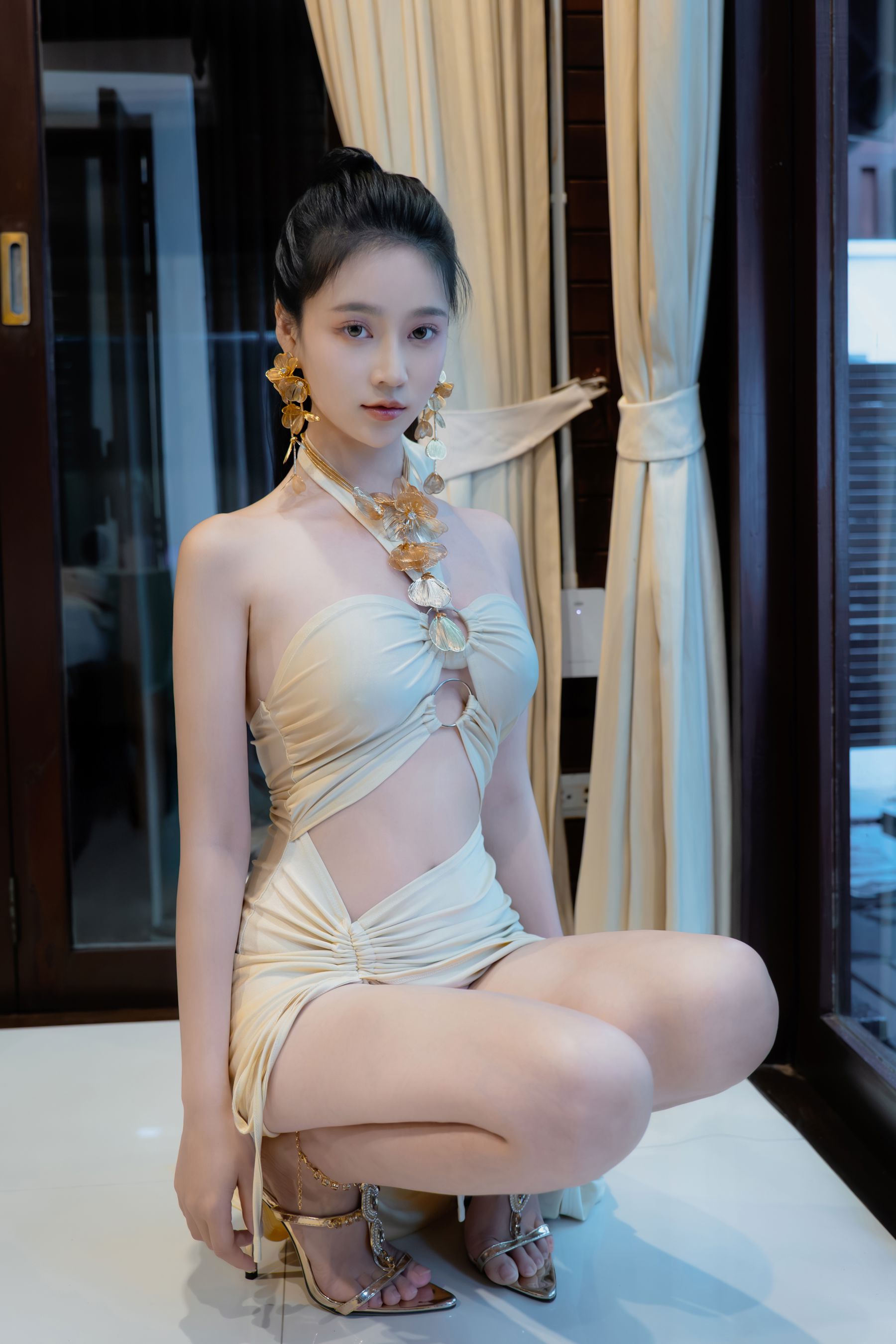 Nnian - 海边维纳斯