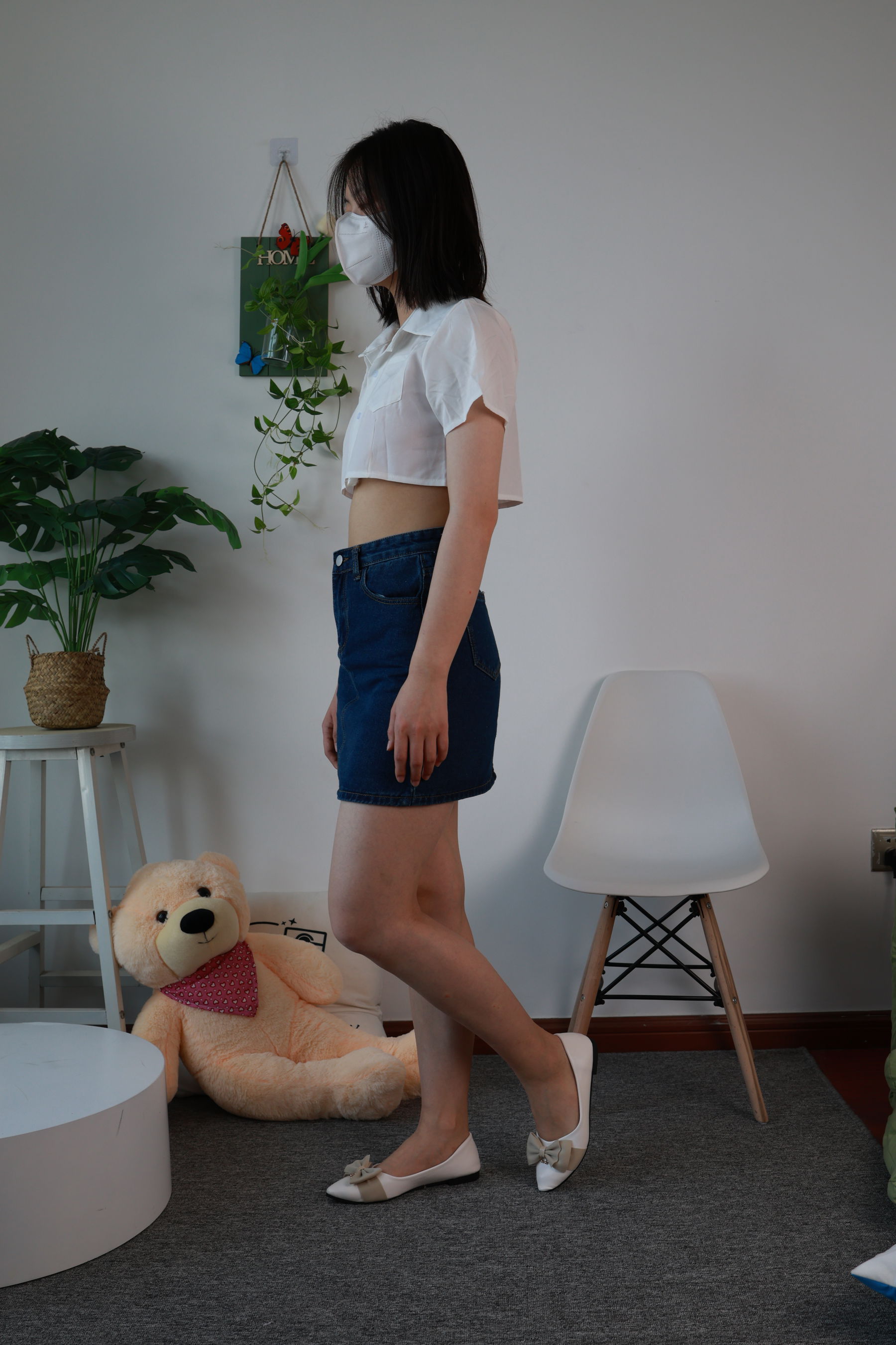三禾摄影 No.070 牛仔裙 平底鞋