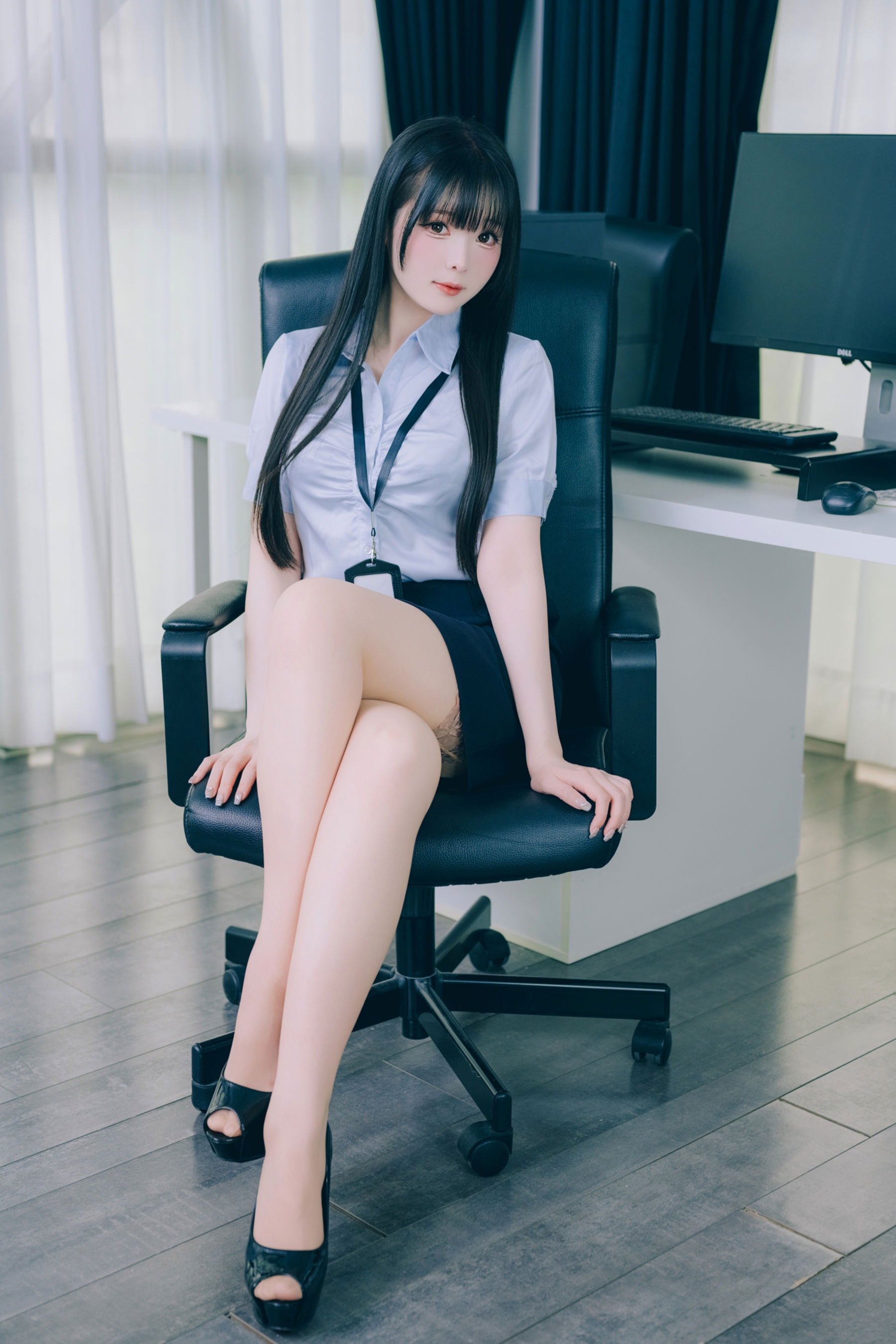 微博妹纸霜月shimo - Shimo' Secret Office Vol.02