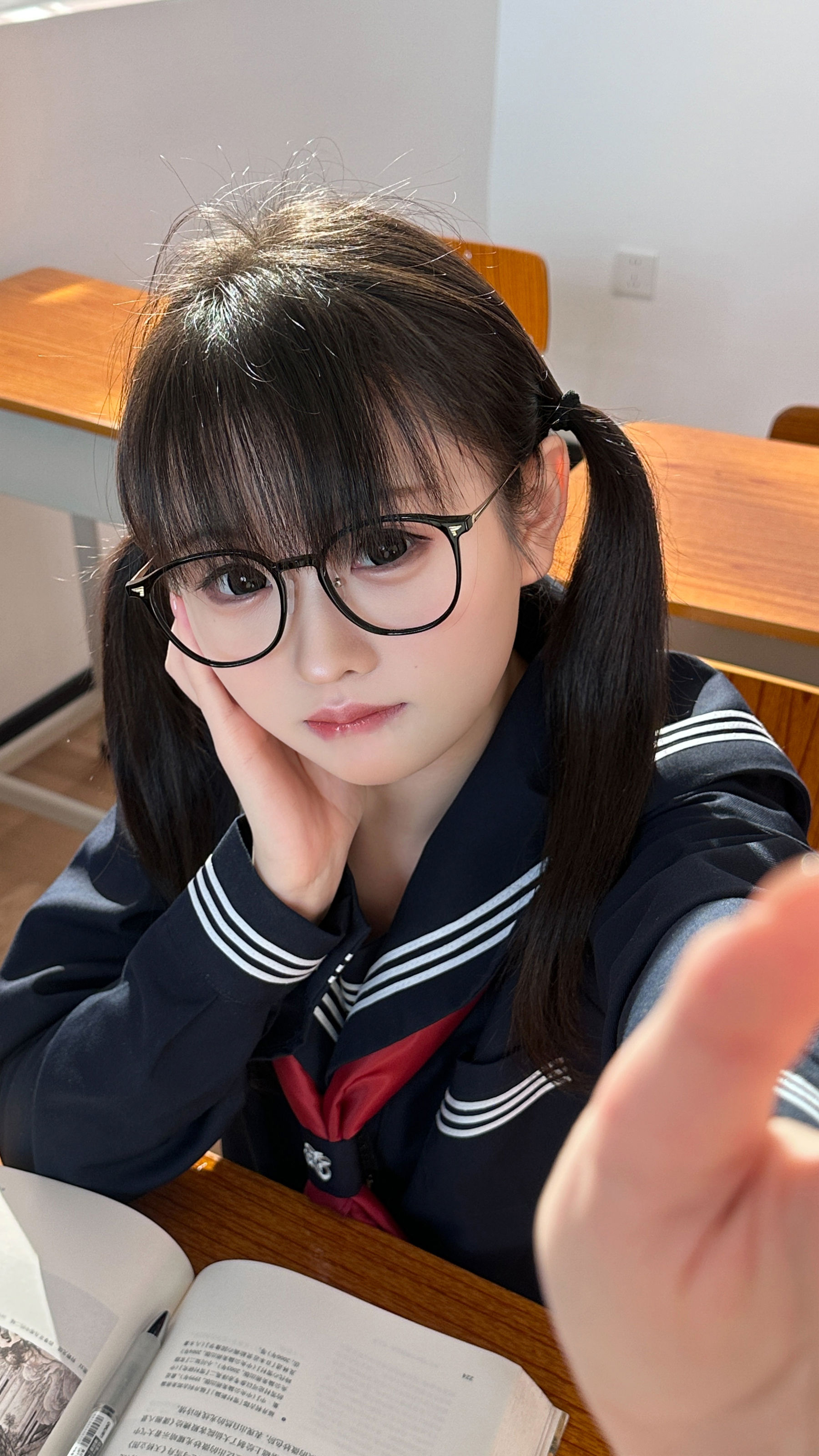 幼水铃衣 - 靡途