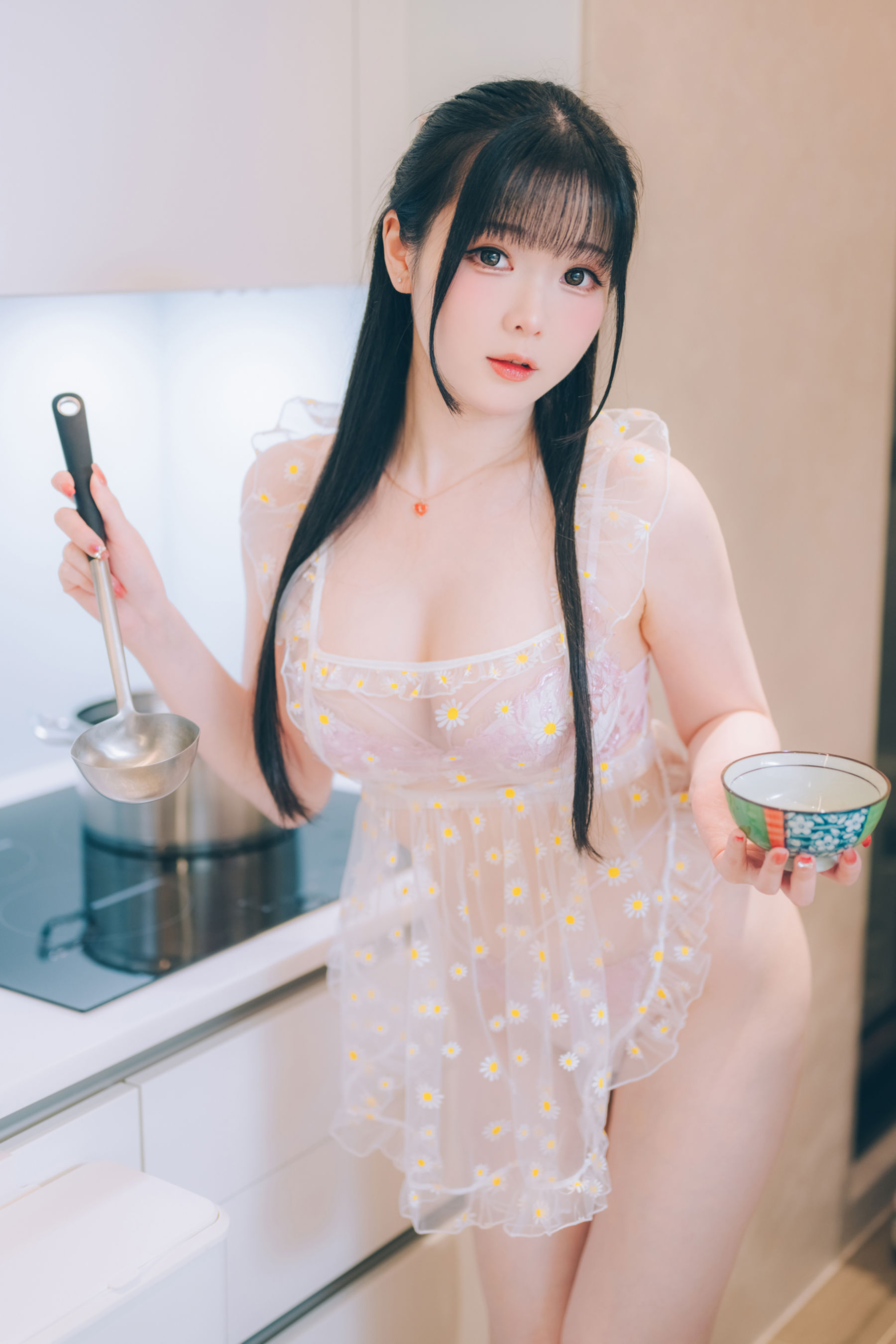 微博妹纸霜月shimo - Cohabitation With Shimo Chan