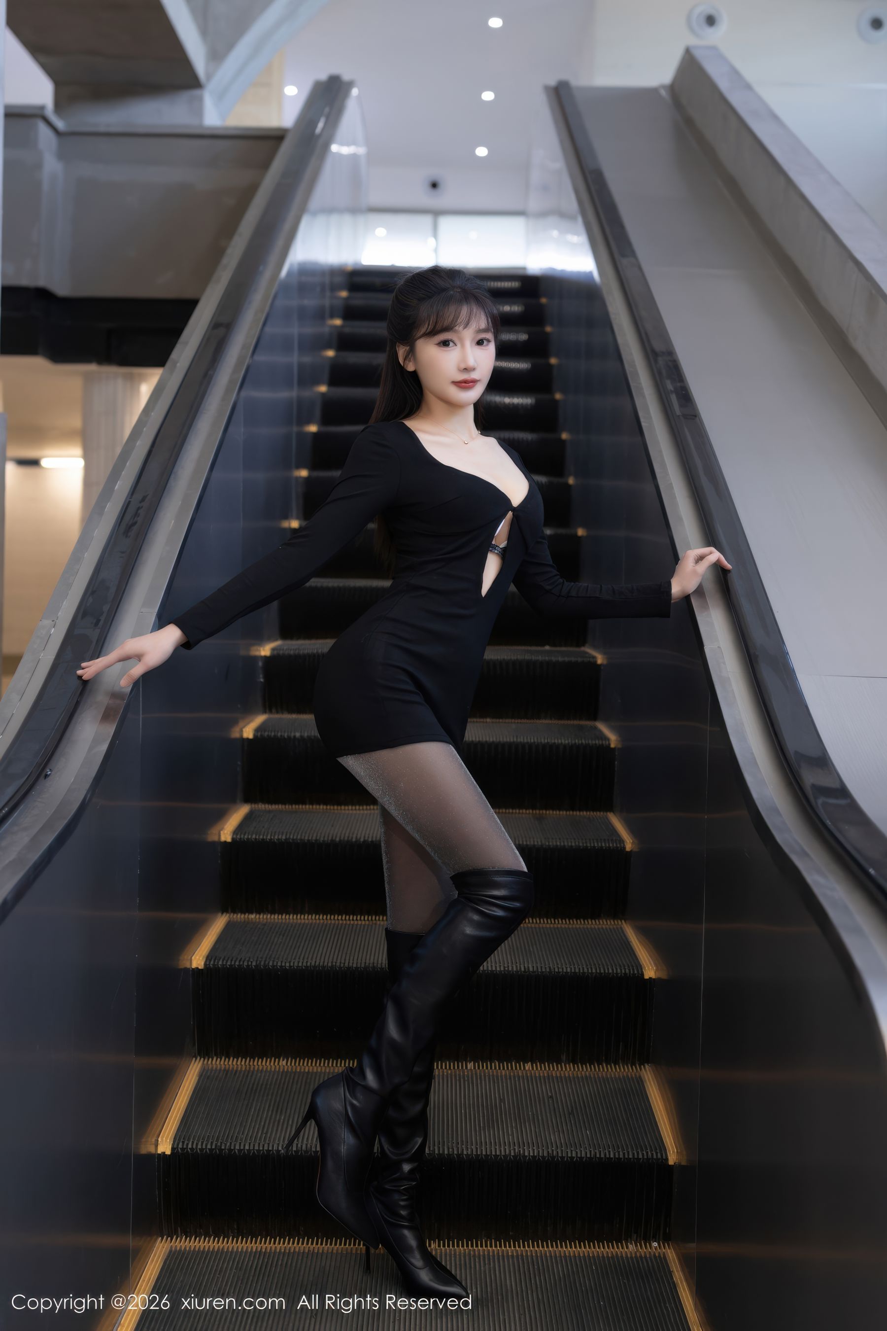 [秀人XiuRen] 2026.01.15 No.11236 陆萱萱