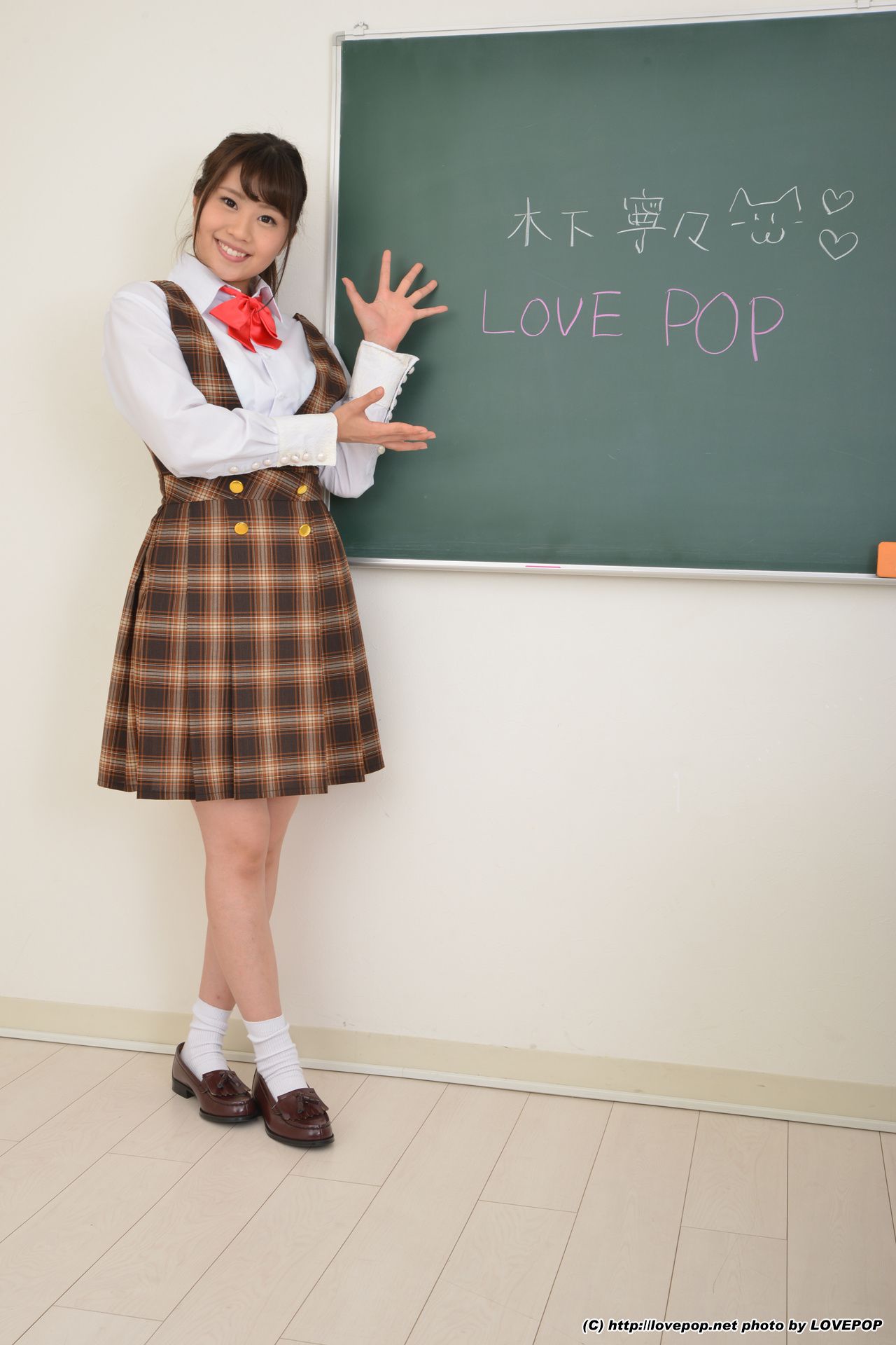 Nene Kinoshita 木下寧々 教室系列Set6 [LovePop] 