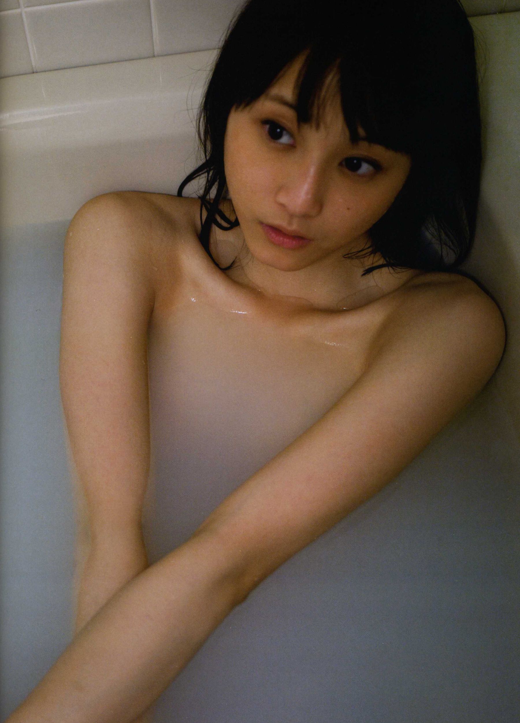 松井玲奈 《Kingyo》 Goldfish [PB] 