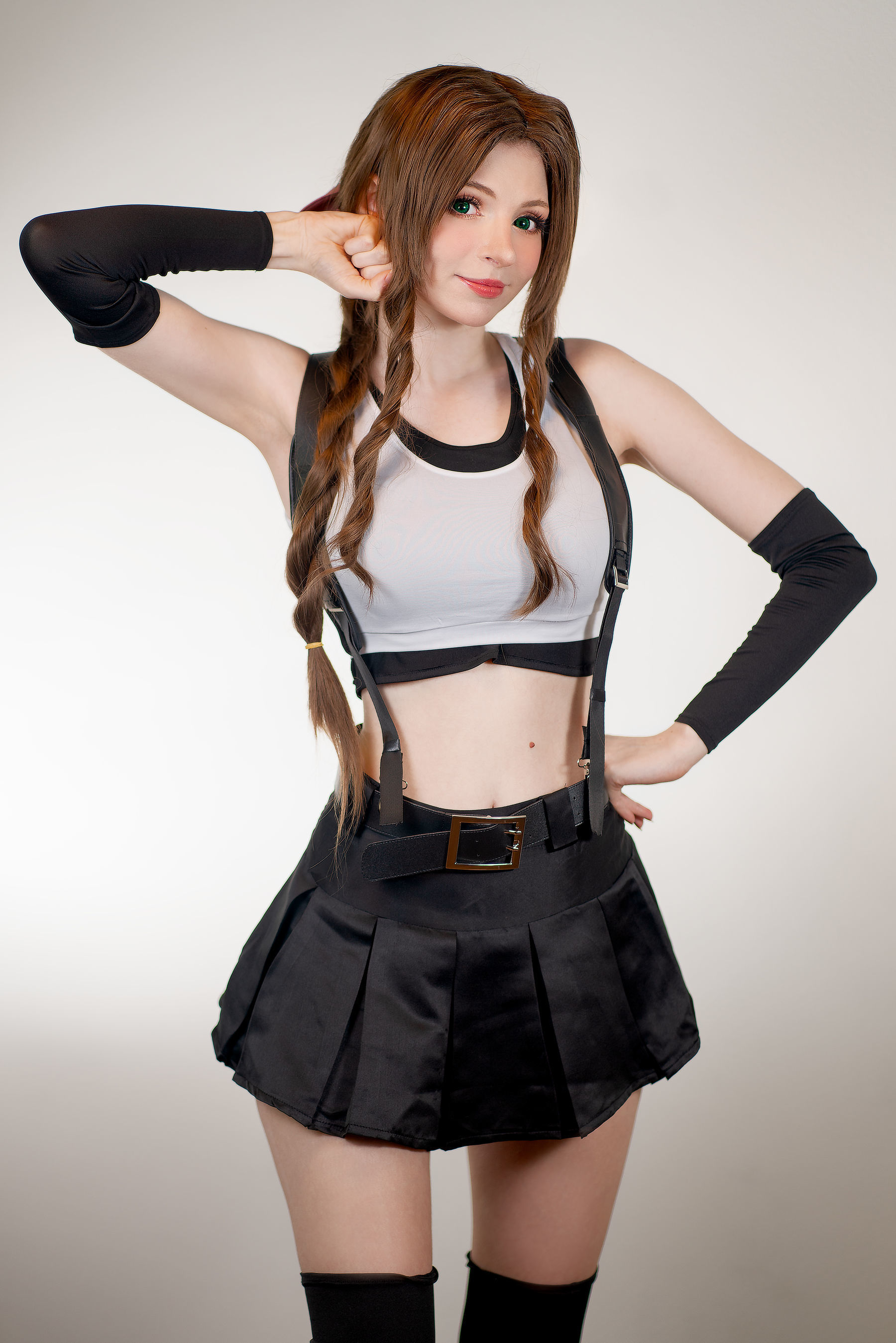 [网红COSER写真] Peach milky - Aerith Tifa Swap